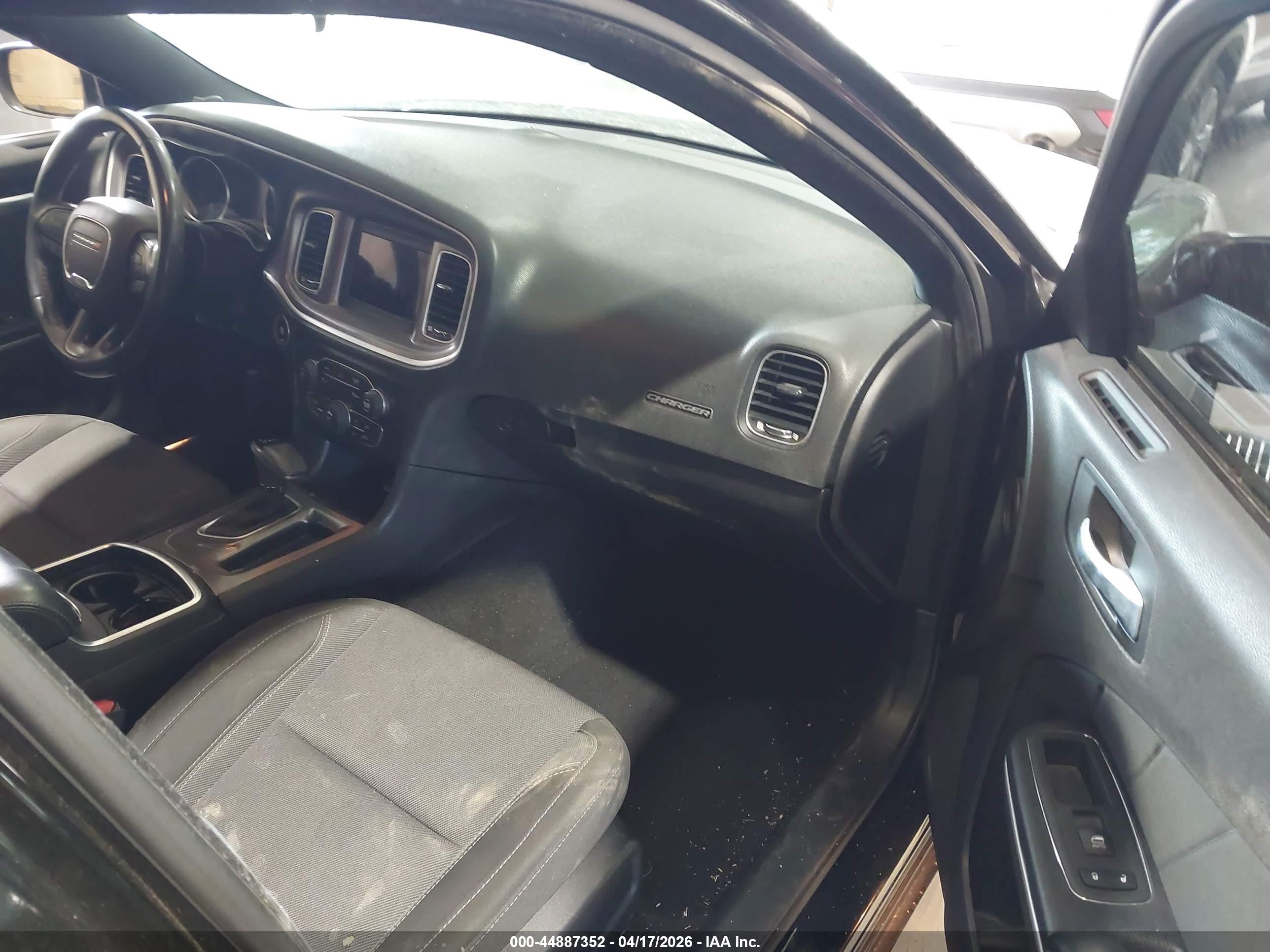 DODGE CHARGER image 5