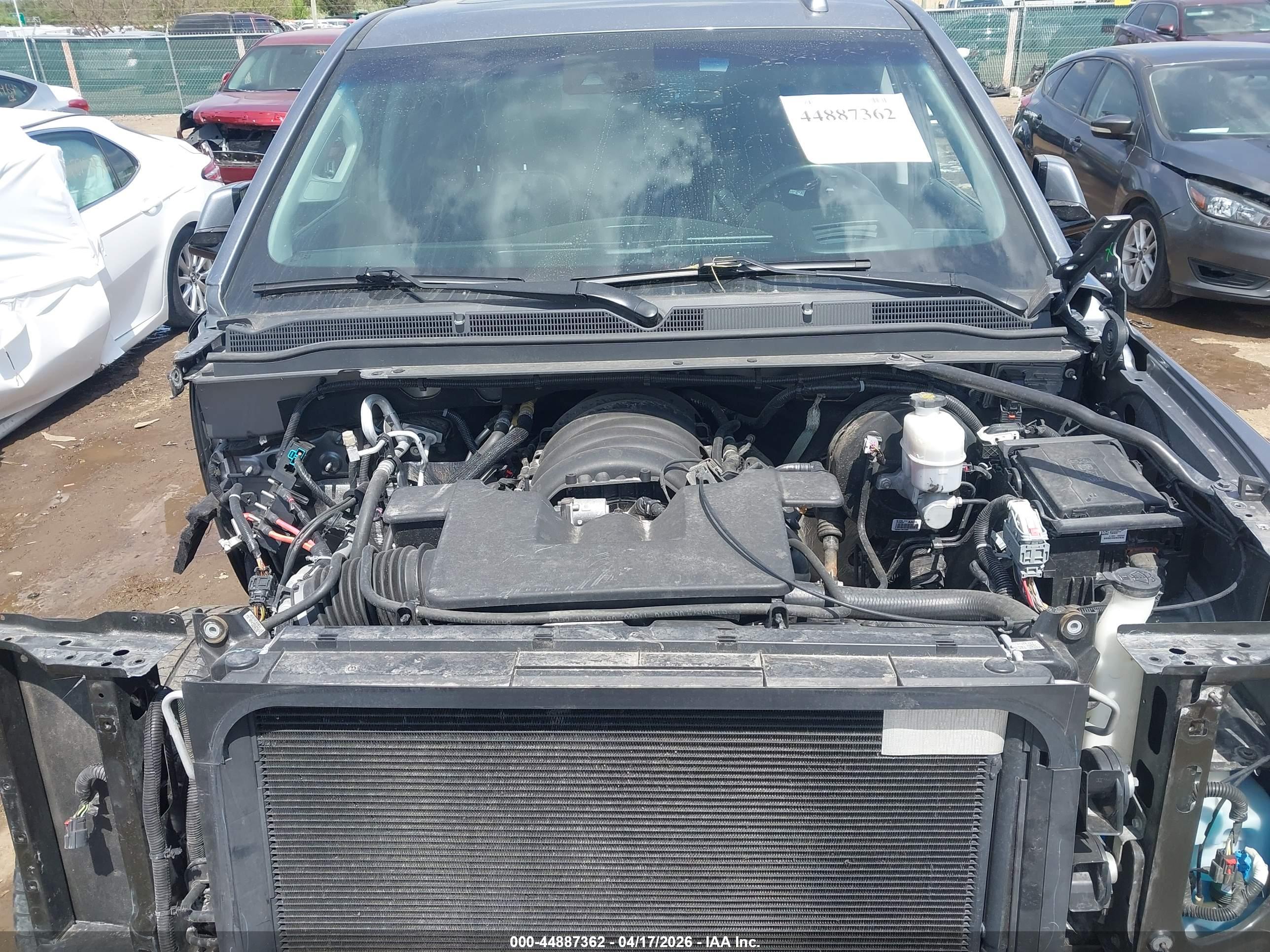 GMC YUKON image 10