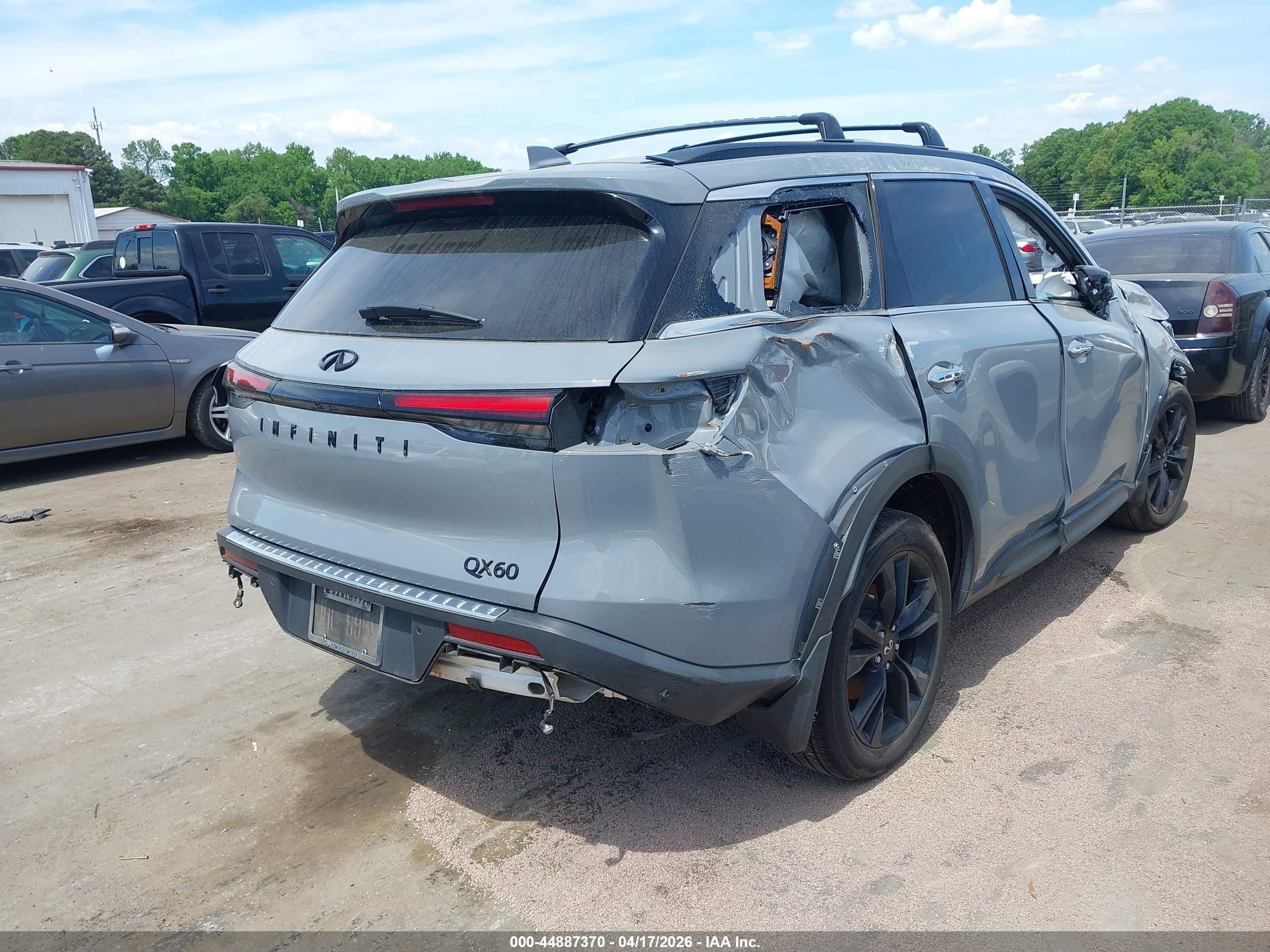 INFINITI QX60 image 4