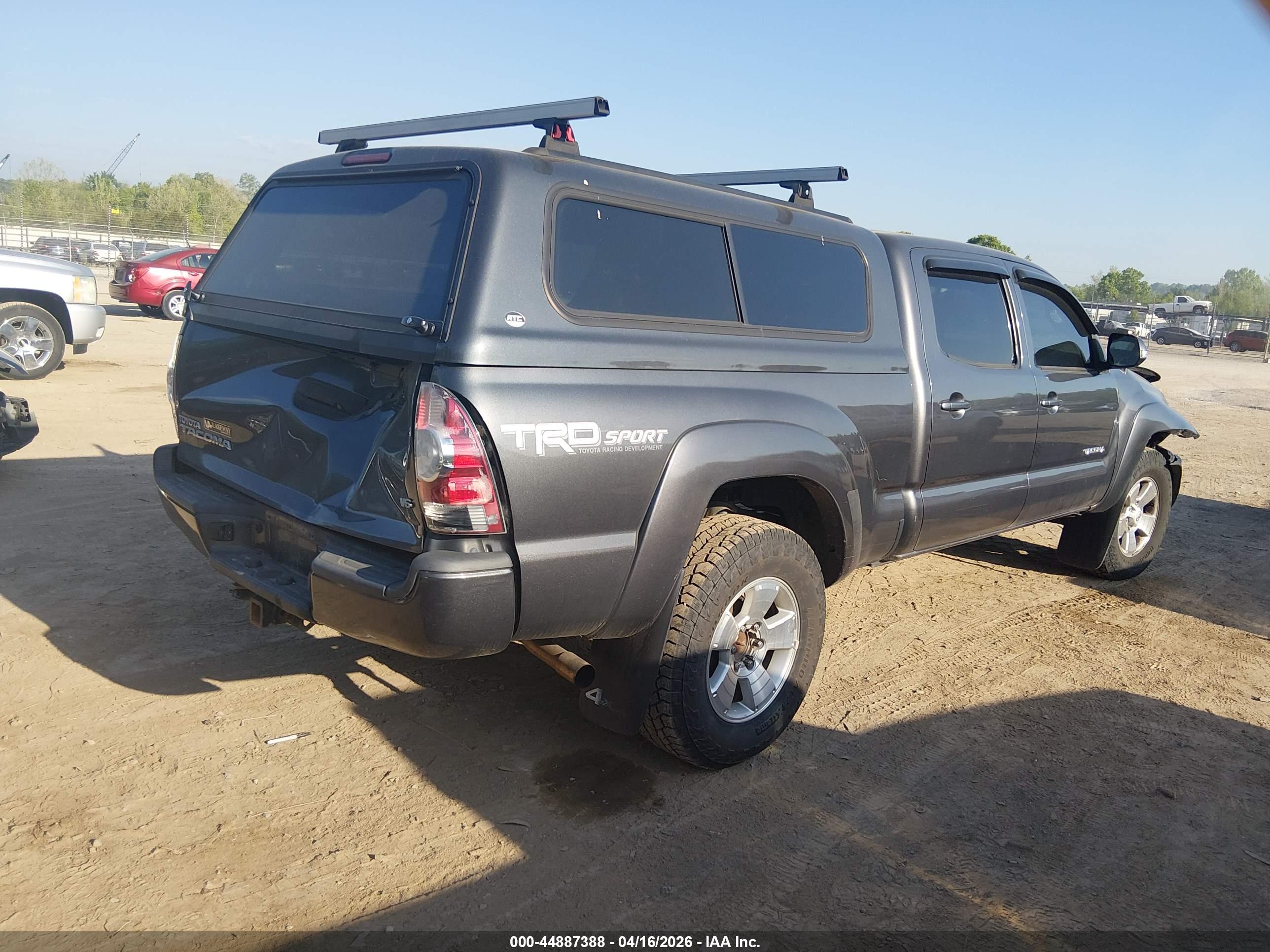 TOYOTA TACOMA image 4