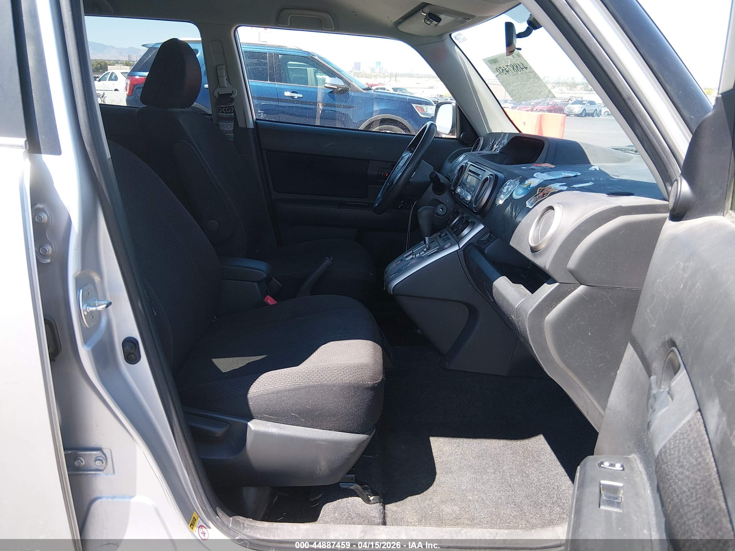 SCION XB image 5