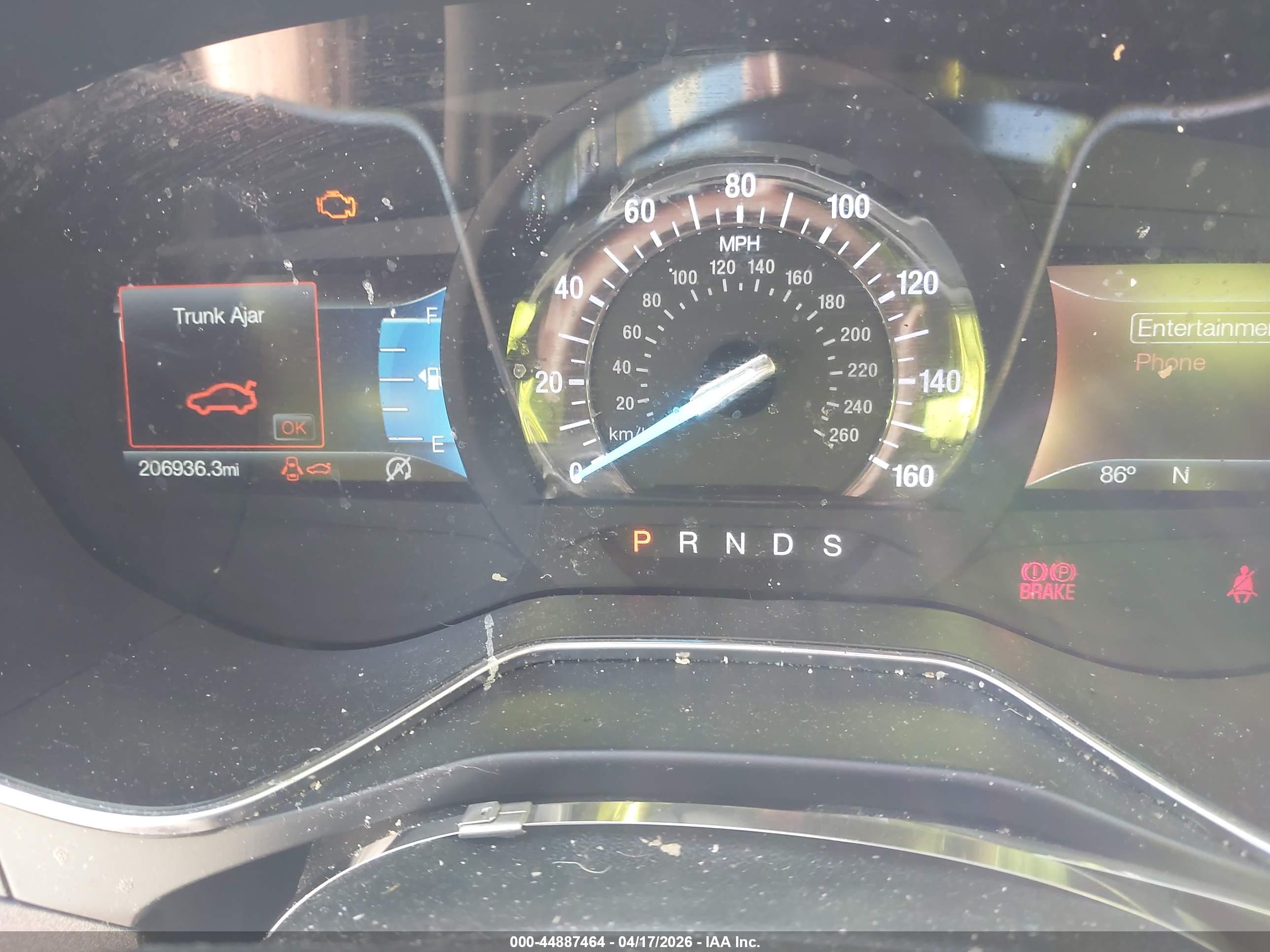 FORD FUSION image 7