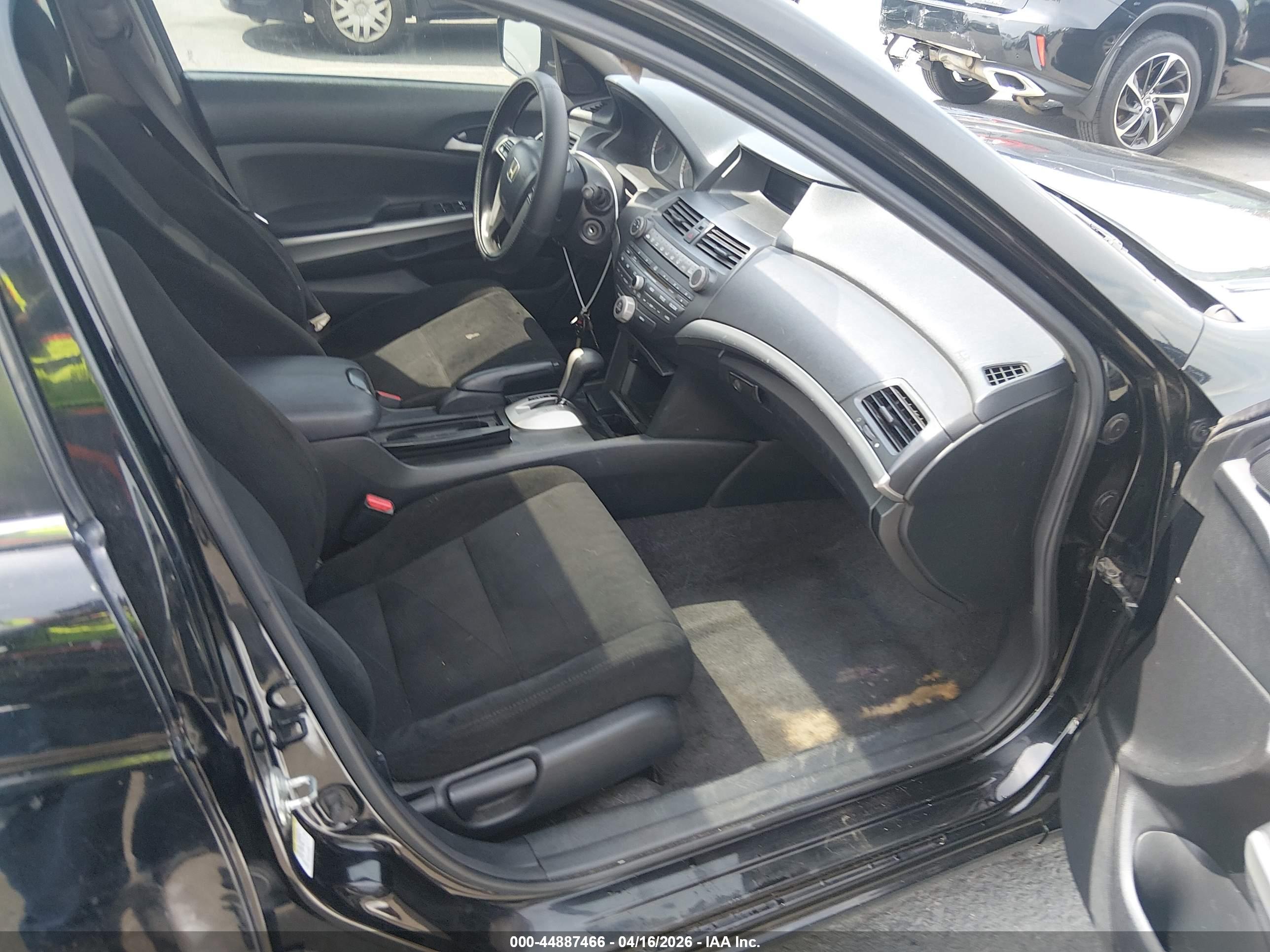 HONDA ACCORD image 5
