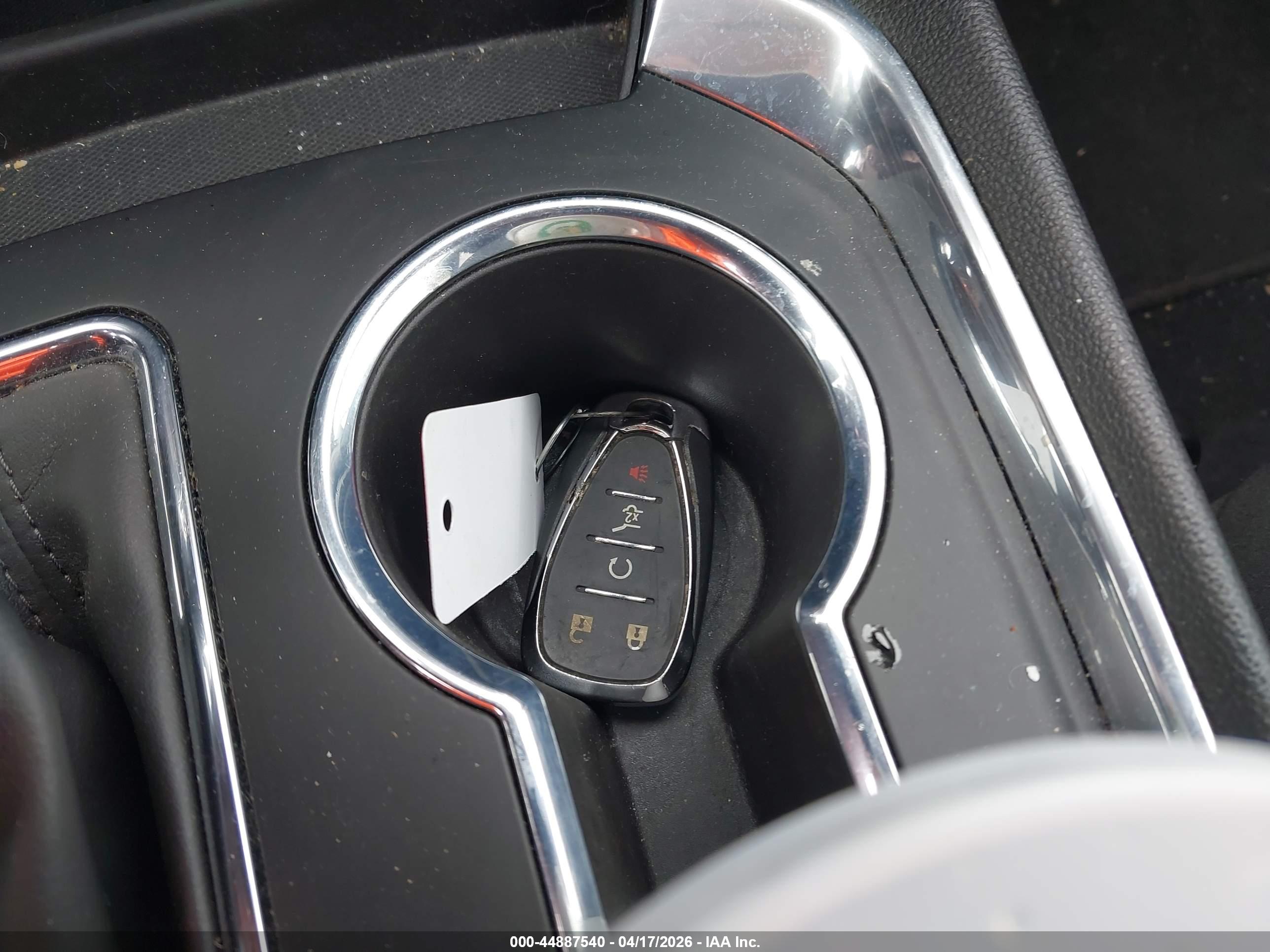 CHEVROLET TRAVERSE image 11