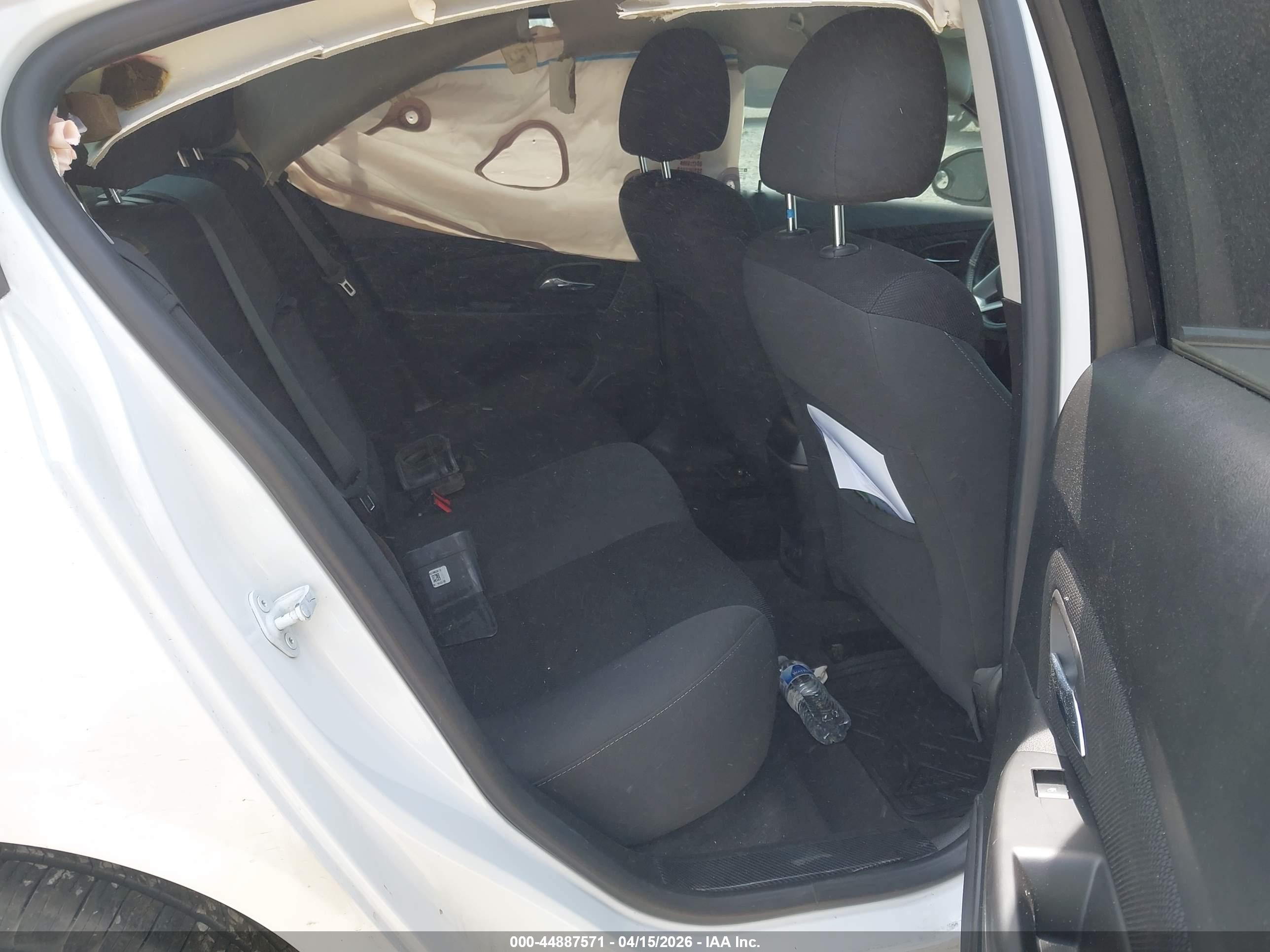 CHEVROLET CRUZE image 8