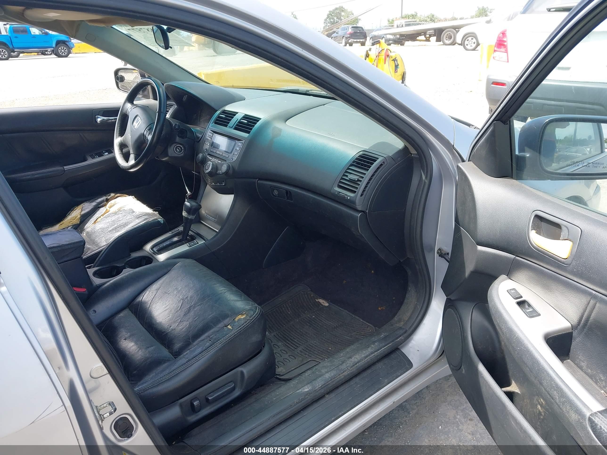 HONDA ACCORD image 5