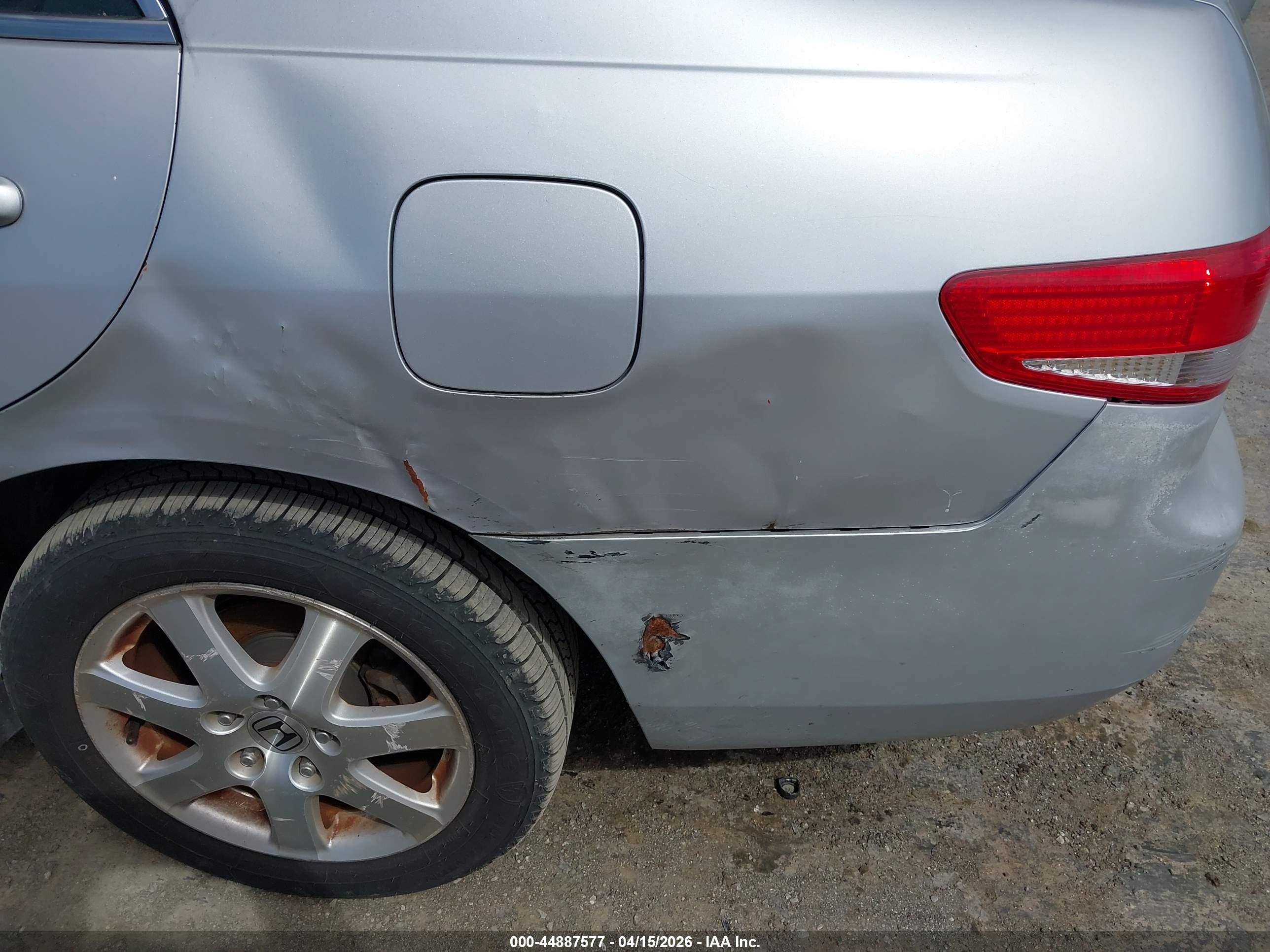 HONDA ACCORD image 6