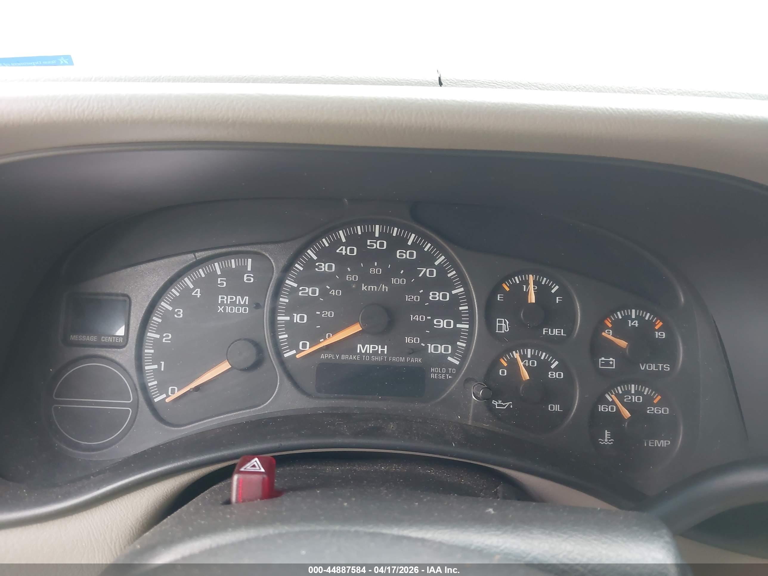 GMC YUKON image 7