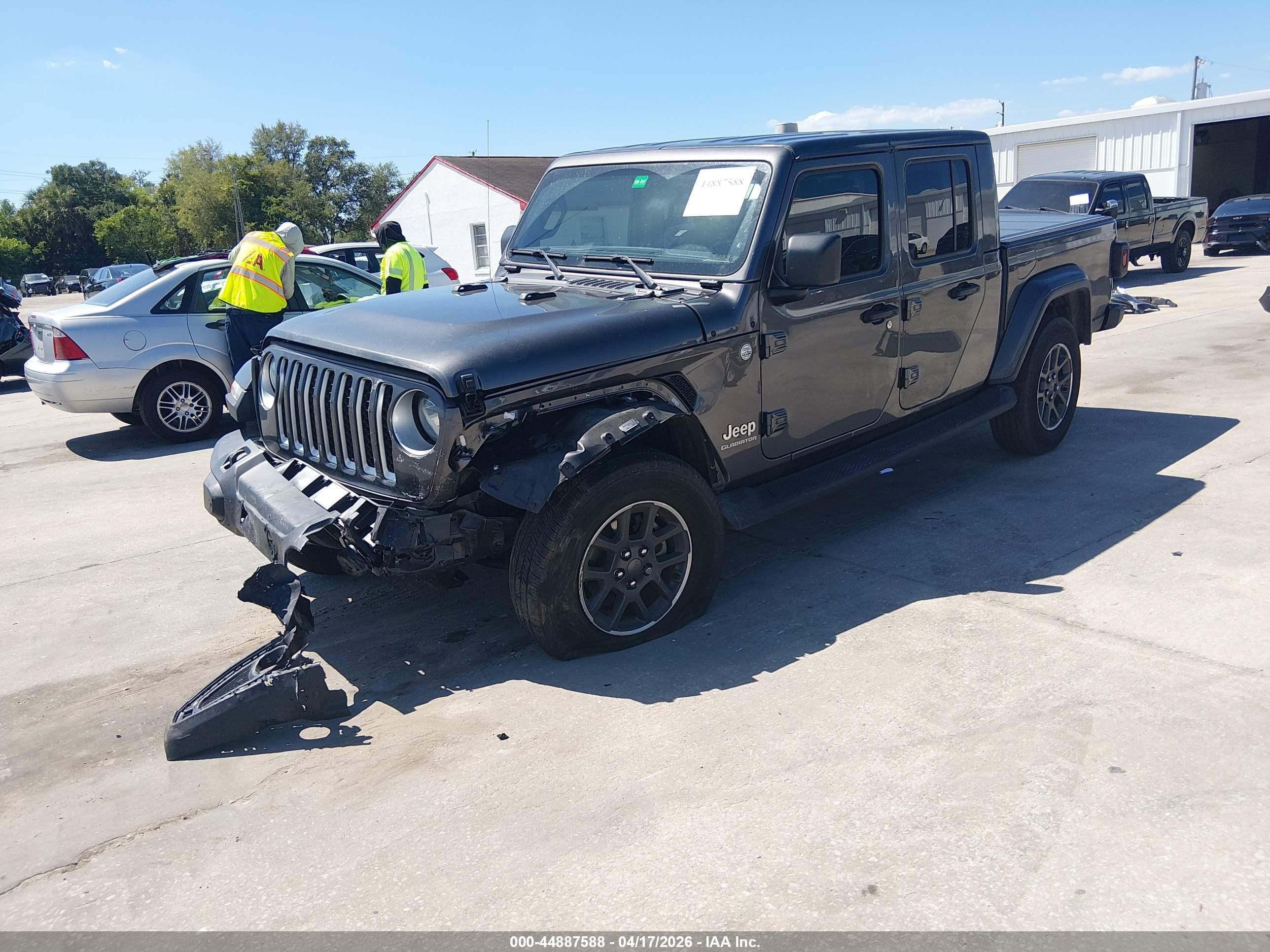 JEEP GLADIATOR image 2