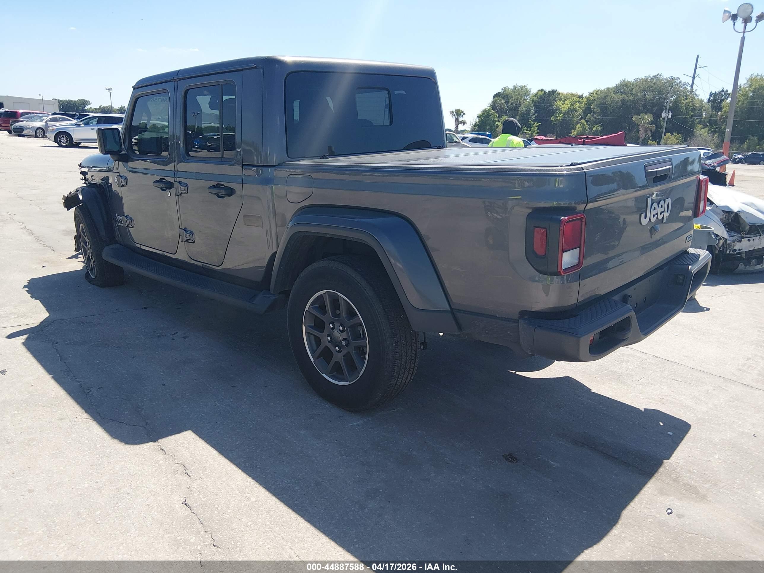 JEEP GLADIATOR image 3