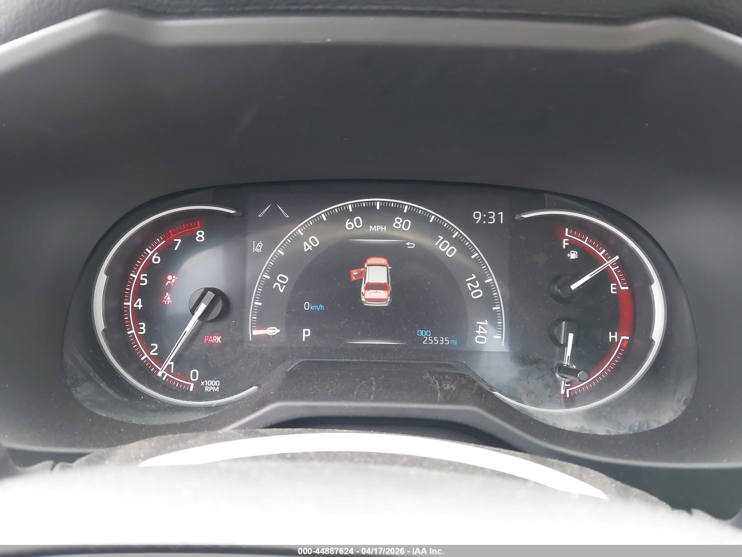 TOYOTA RAV4 image 7