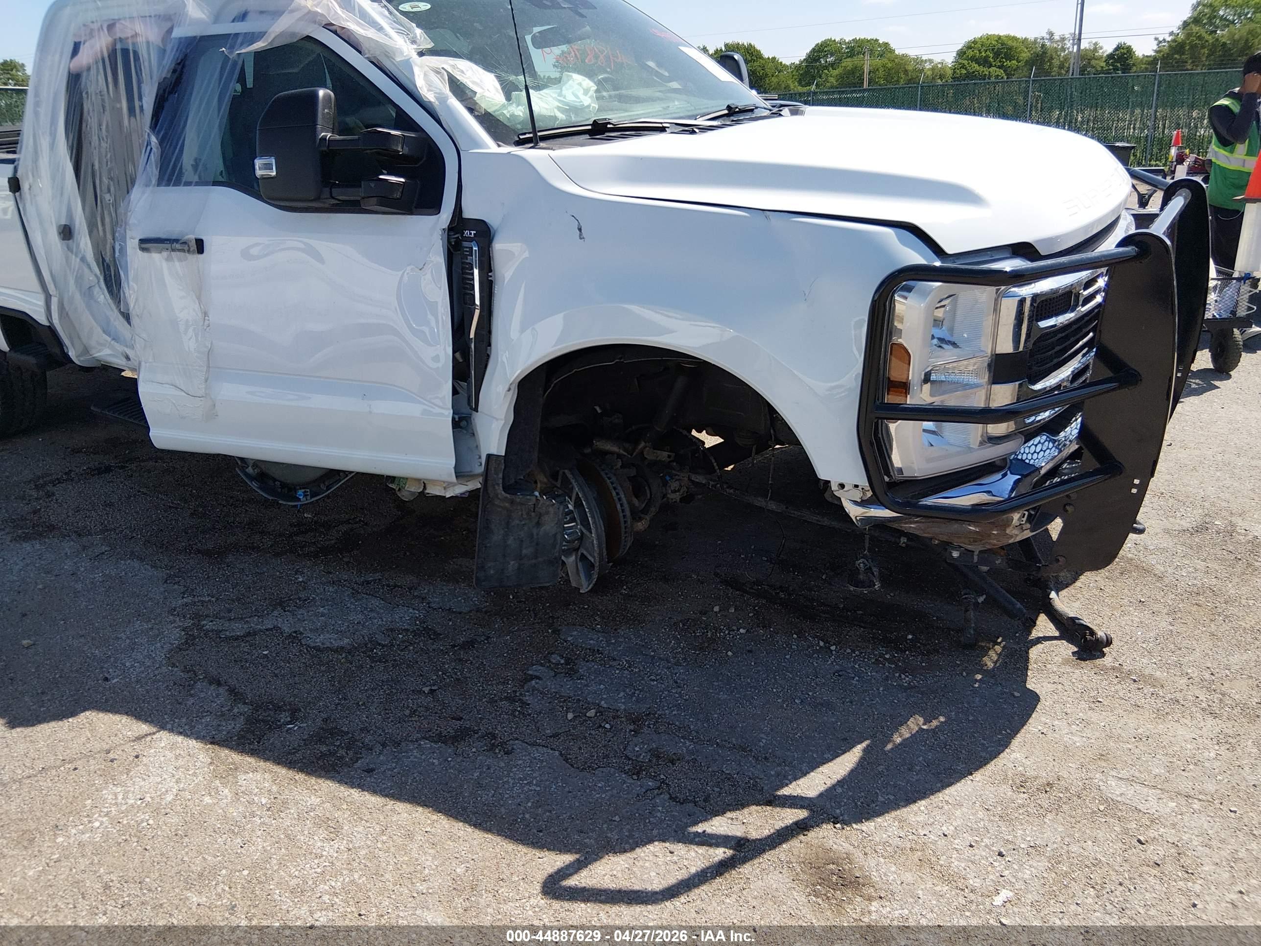 FORD F-250 image 6