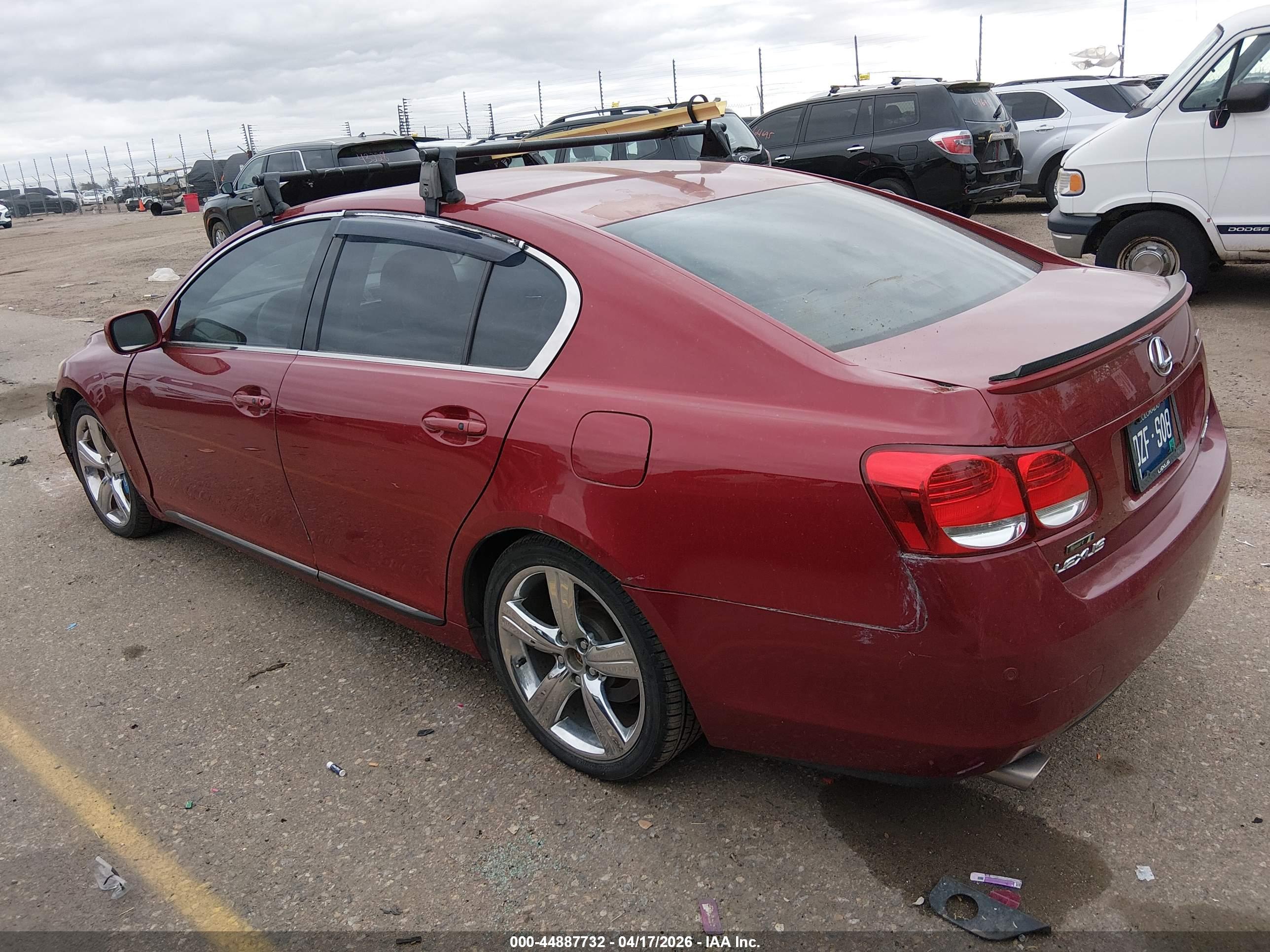 LEXUS GS image 3