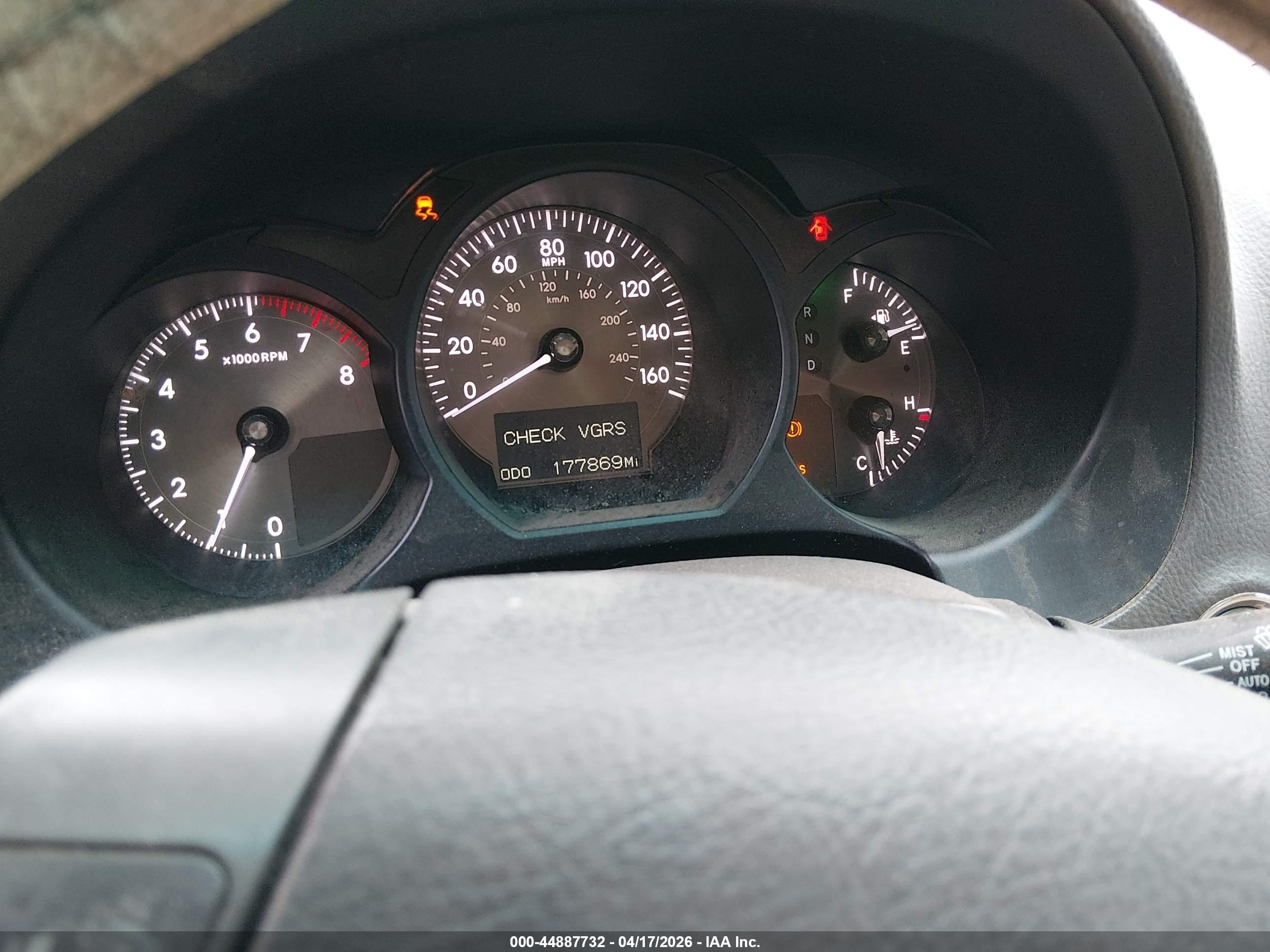 LEXUS GS image 7