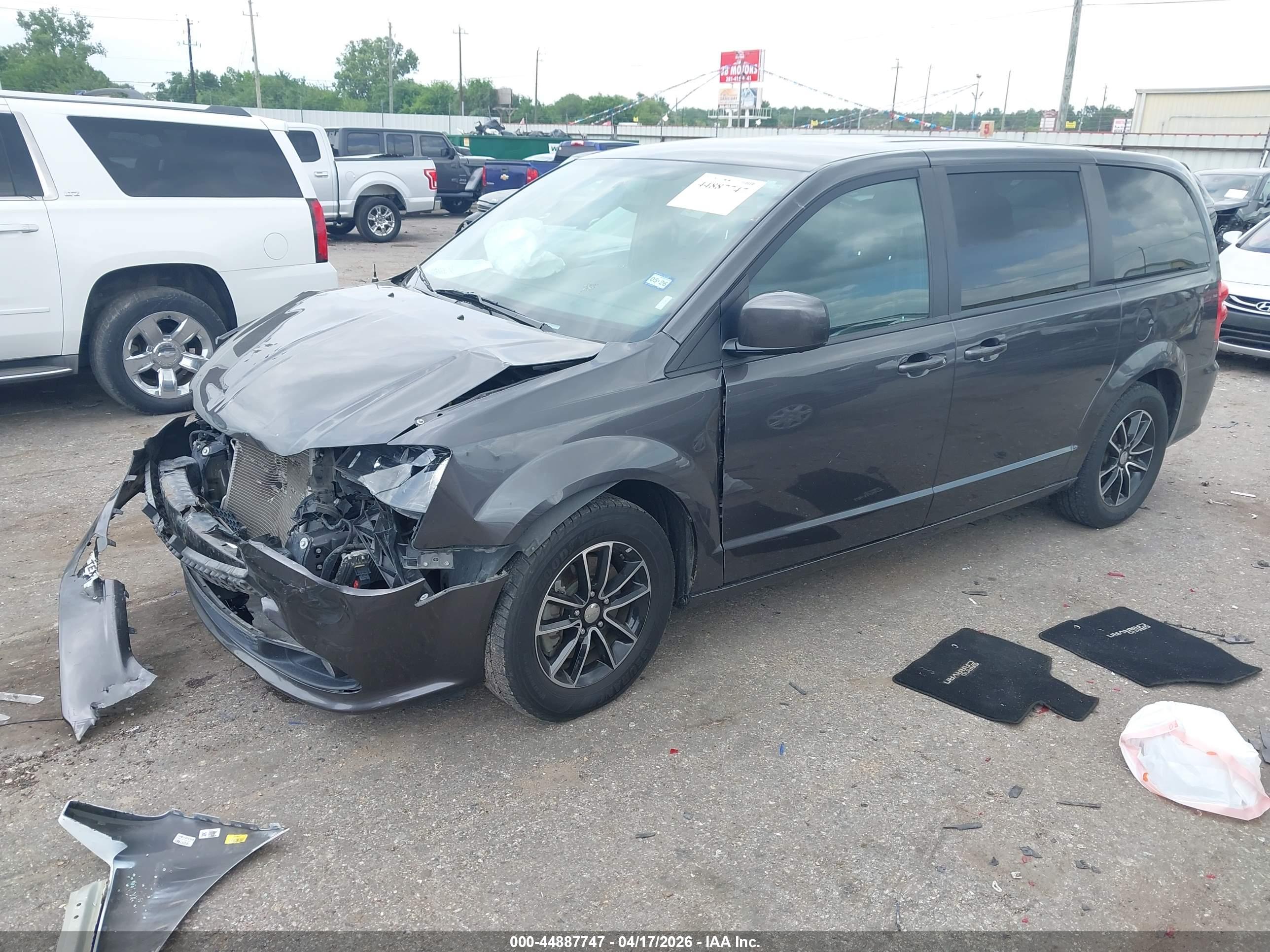 DODGE GRAND image 2