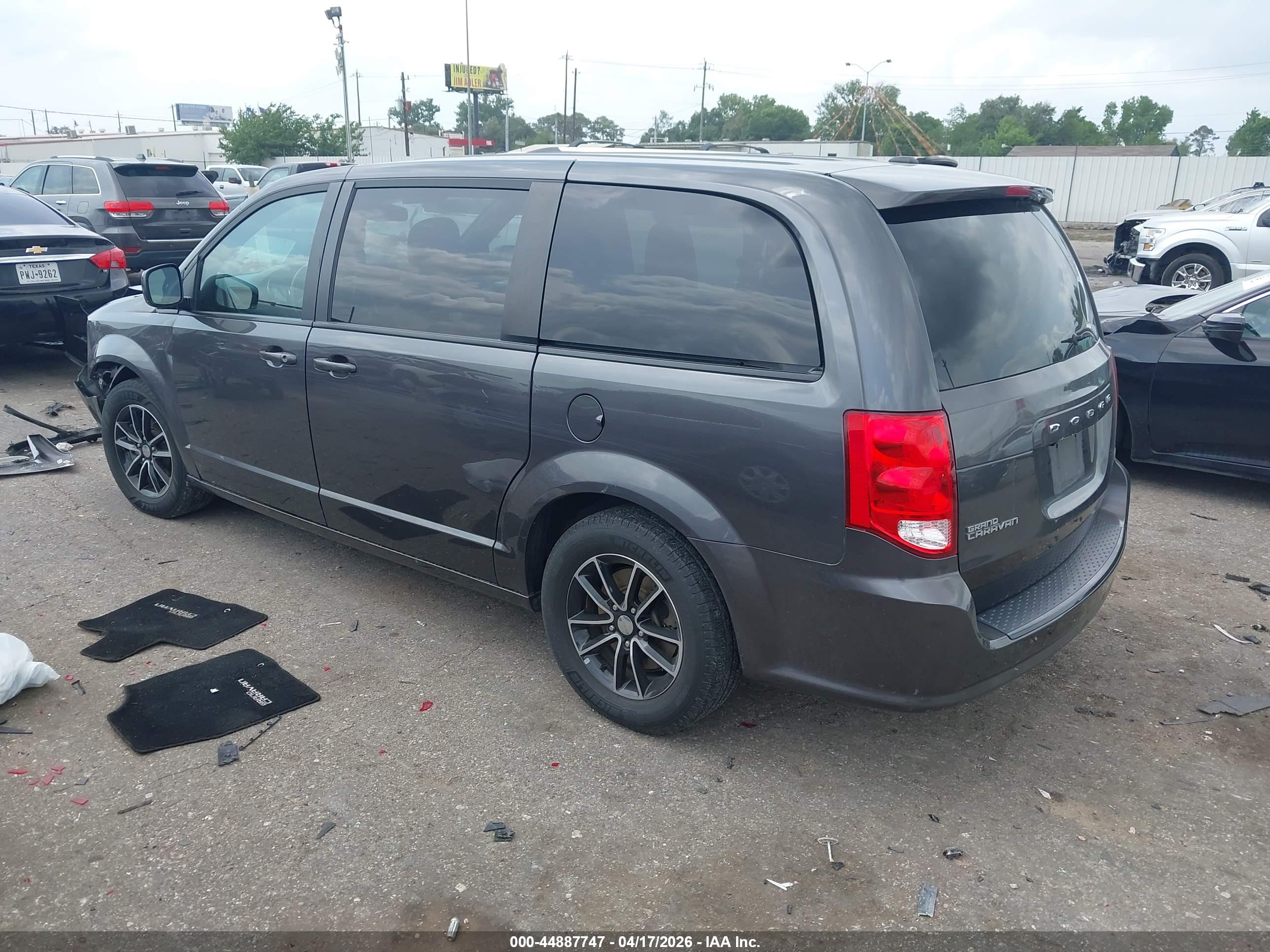 DODGE GRAND image 3