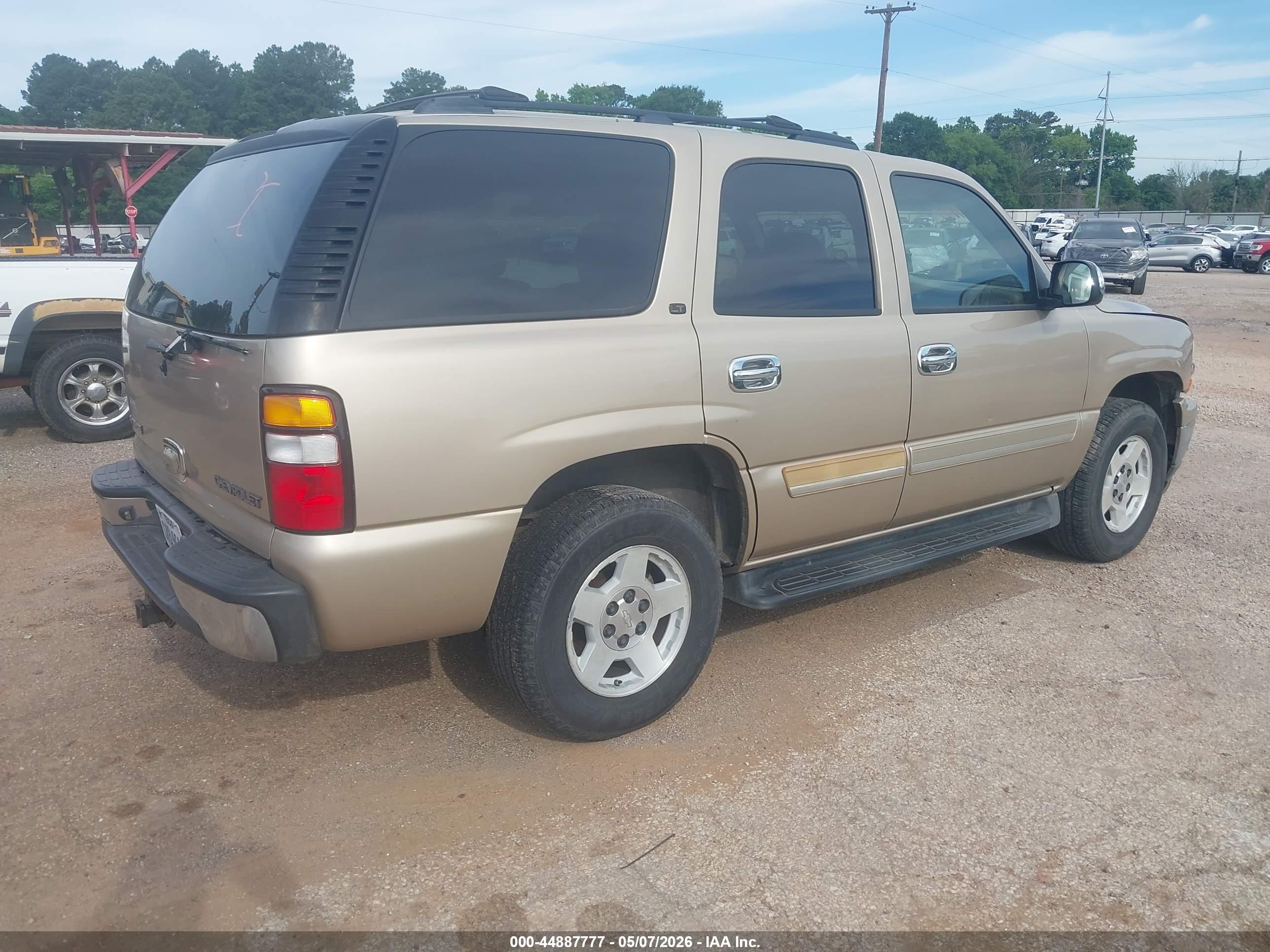 CHEVROLET TAHOE image 4