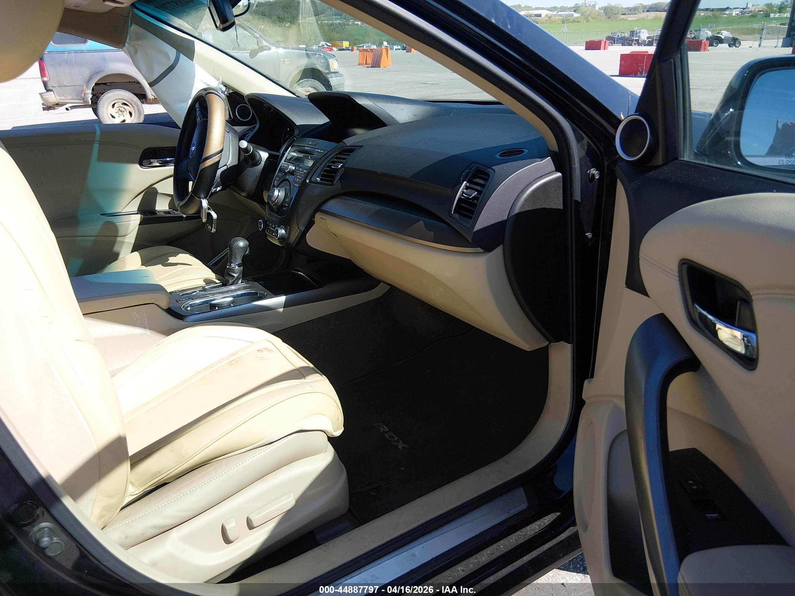 ACURA RDX image 5