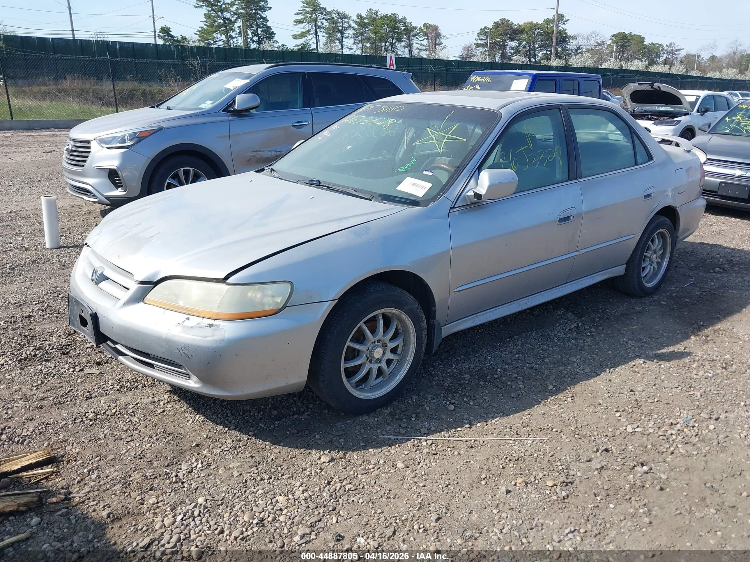 HONDA ACCORD image 2