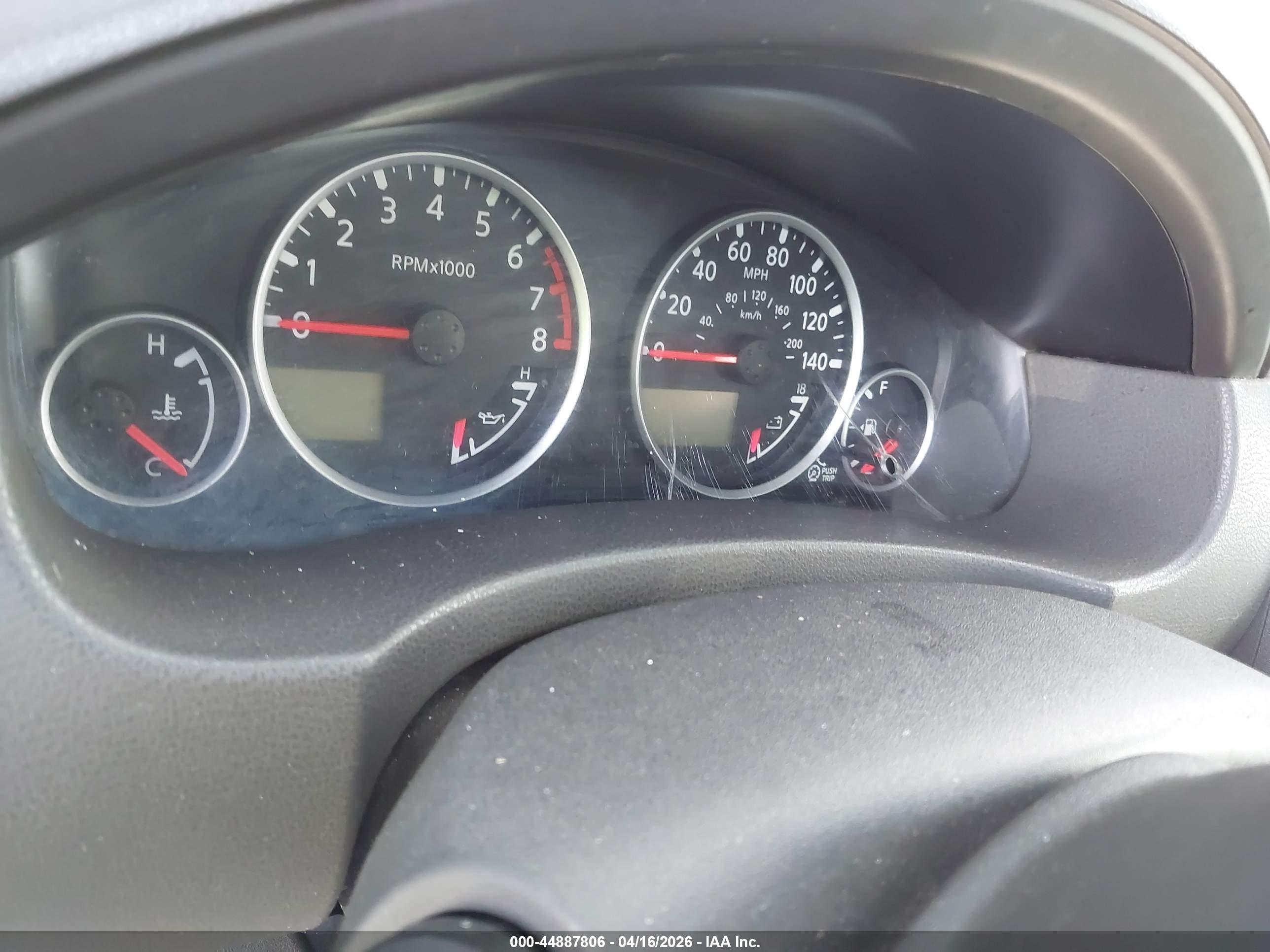 NISSAN PATHFINDER image 7