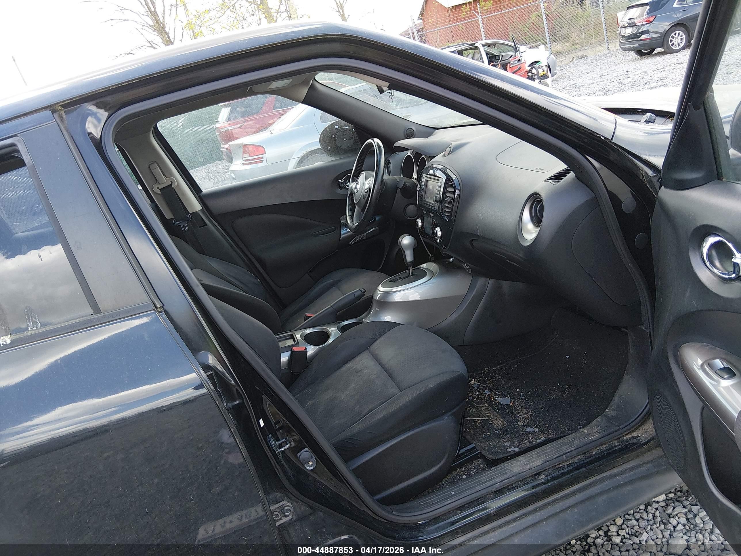 NISSAN JUKE image 5