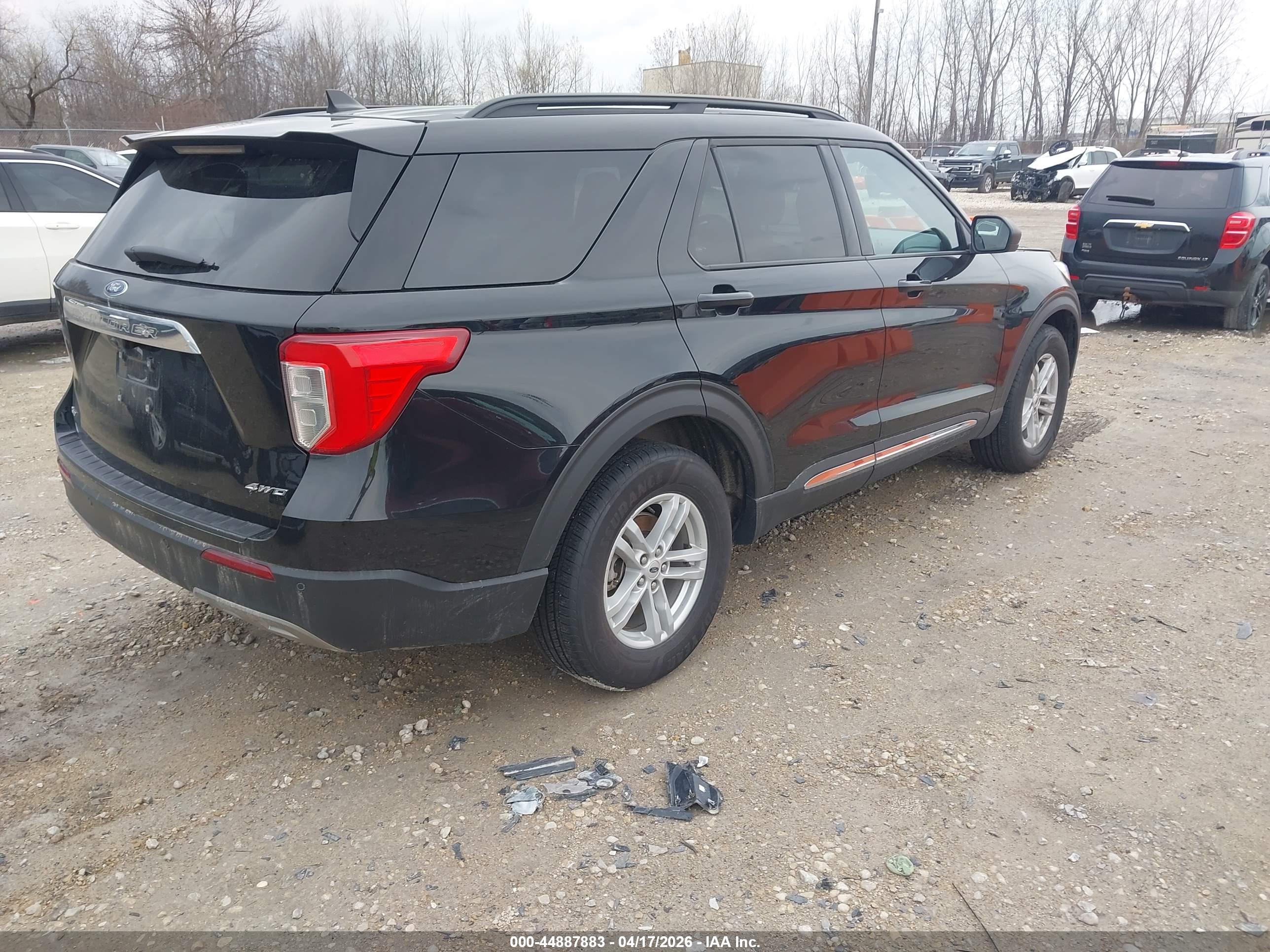 FORD EXPLORER image 4