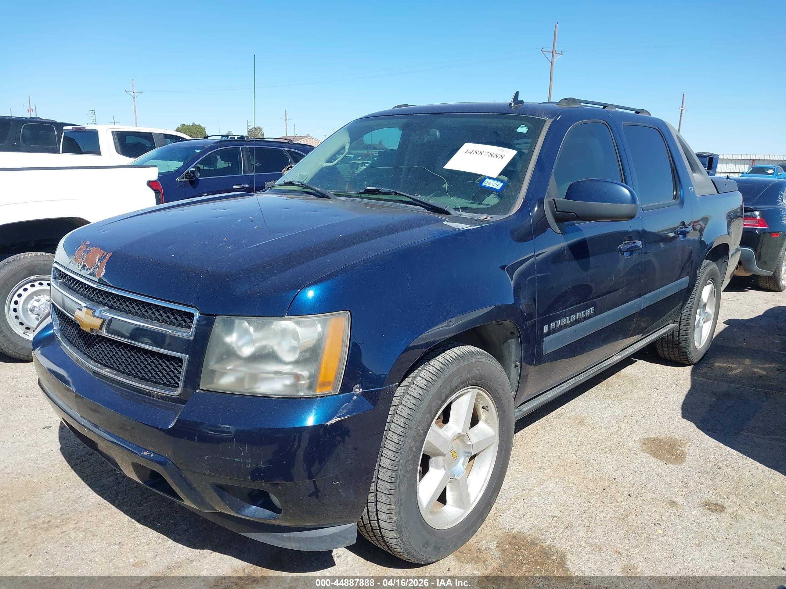 CHEVROLET AVALANCHE image 2