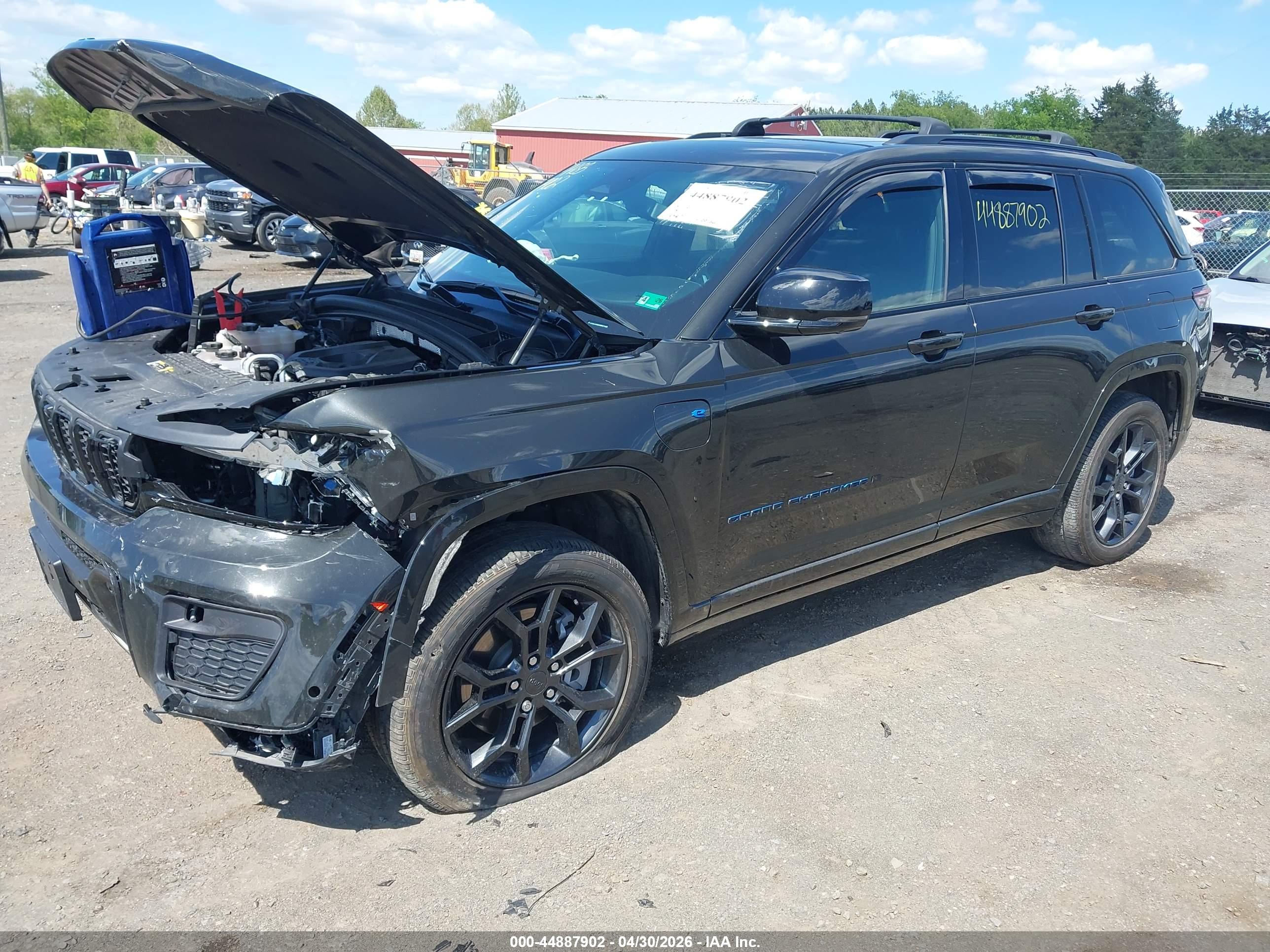 JEEP GRAND image 2