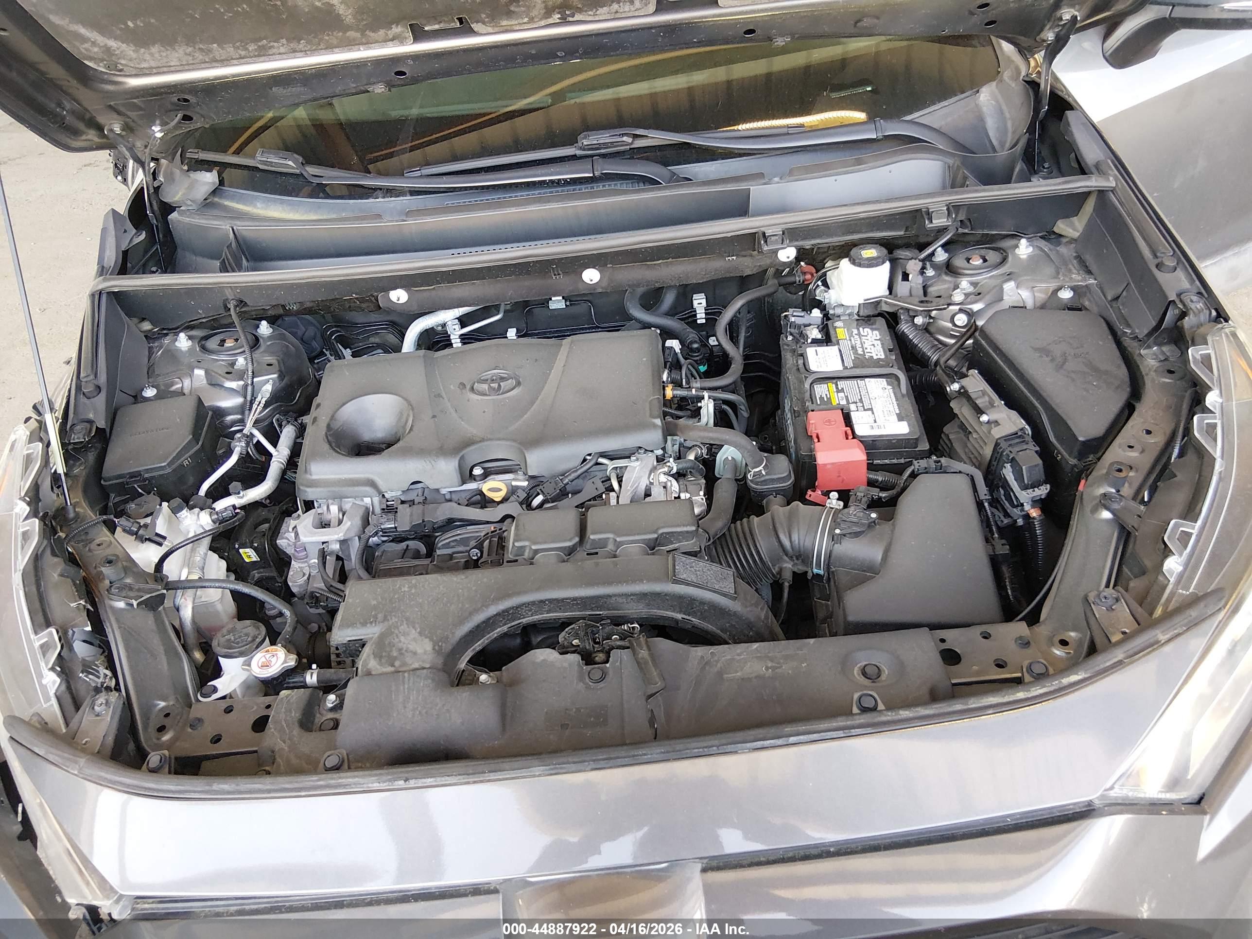 TOYOTA RAV4 image 10