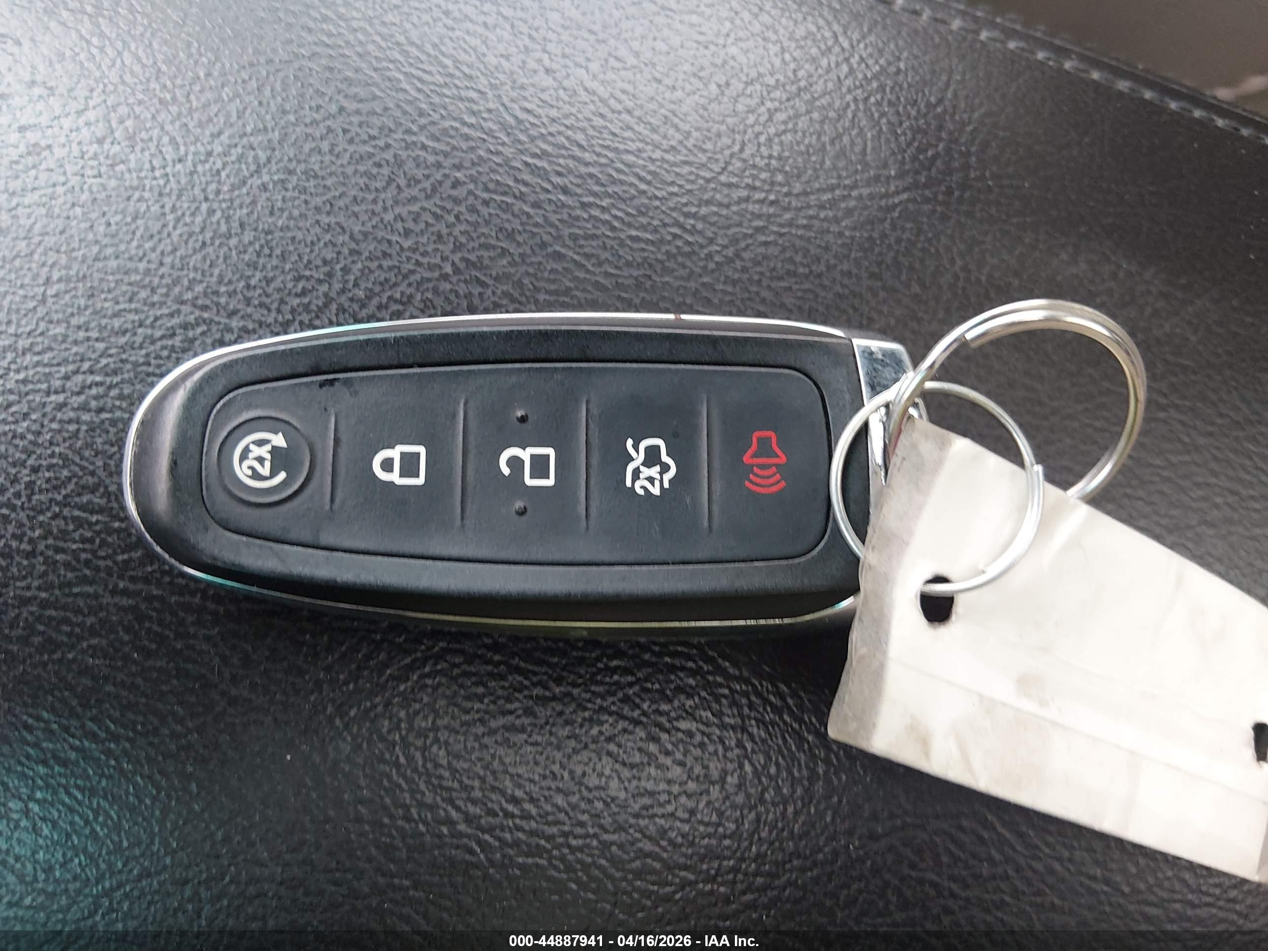 FORD EXPLORER image 11