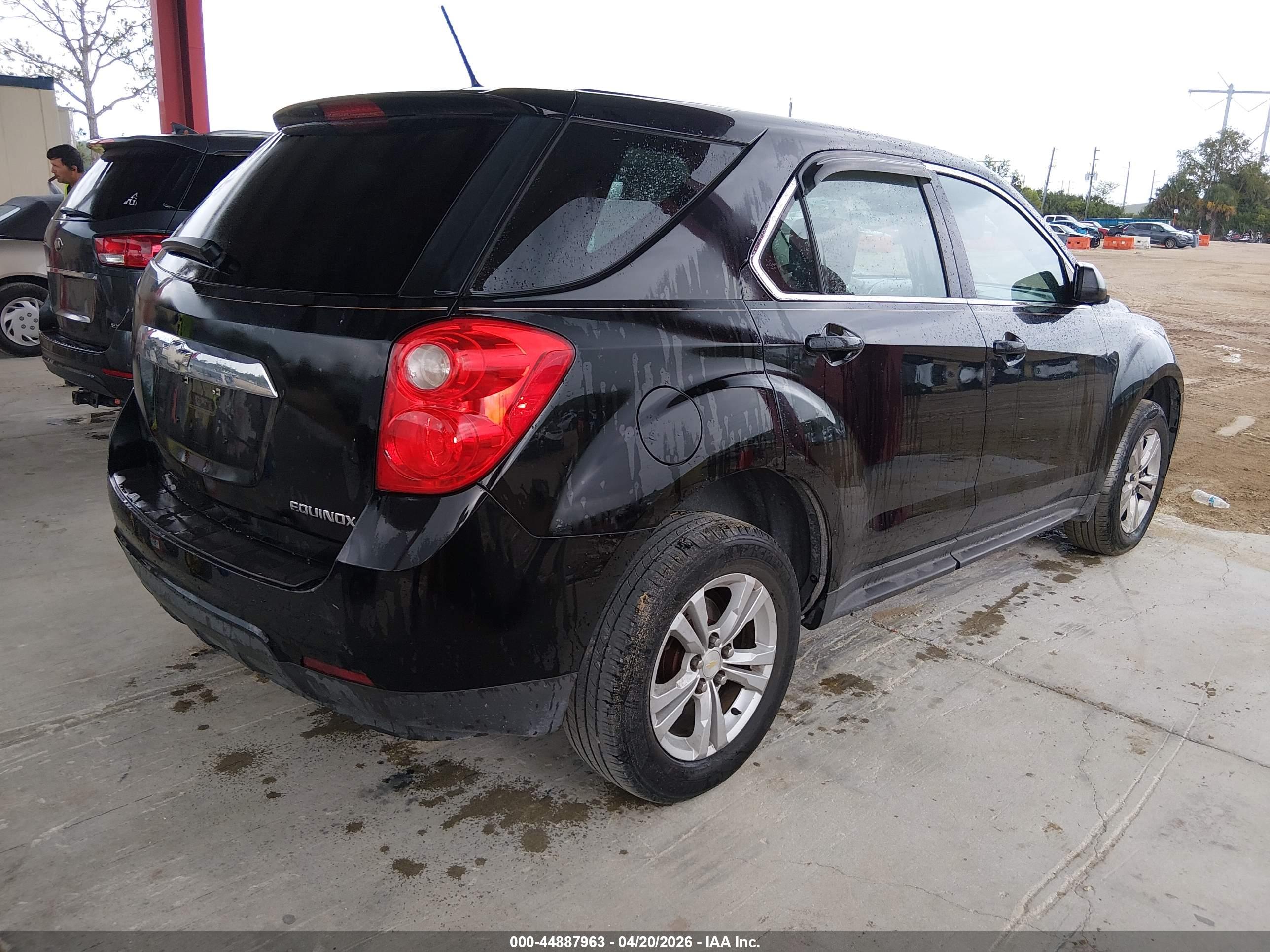 CHEVROLET EQUINOX image 4