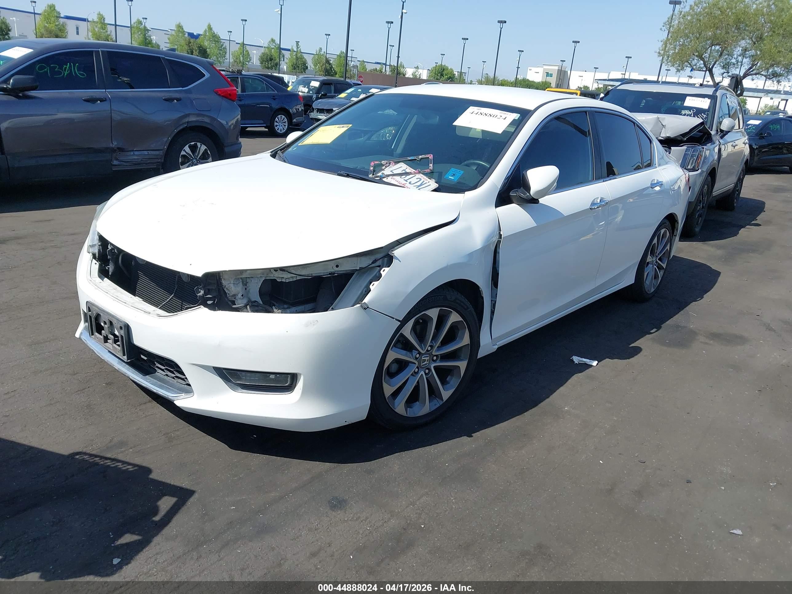 HONDA ACCORD image 2