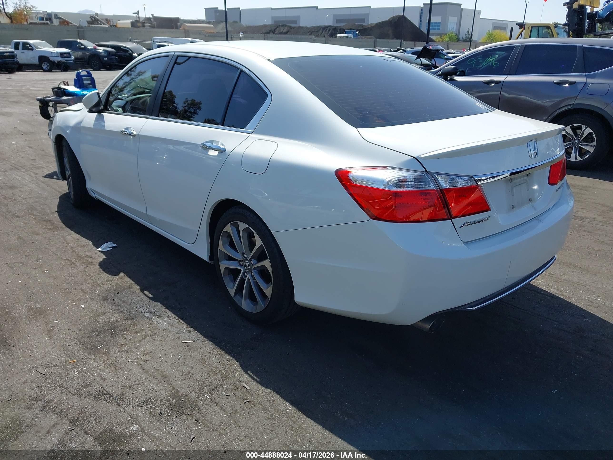 HONDA ACCORD image 3