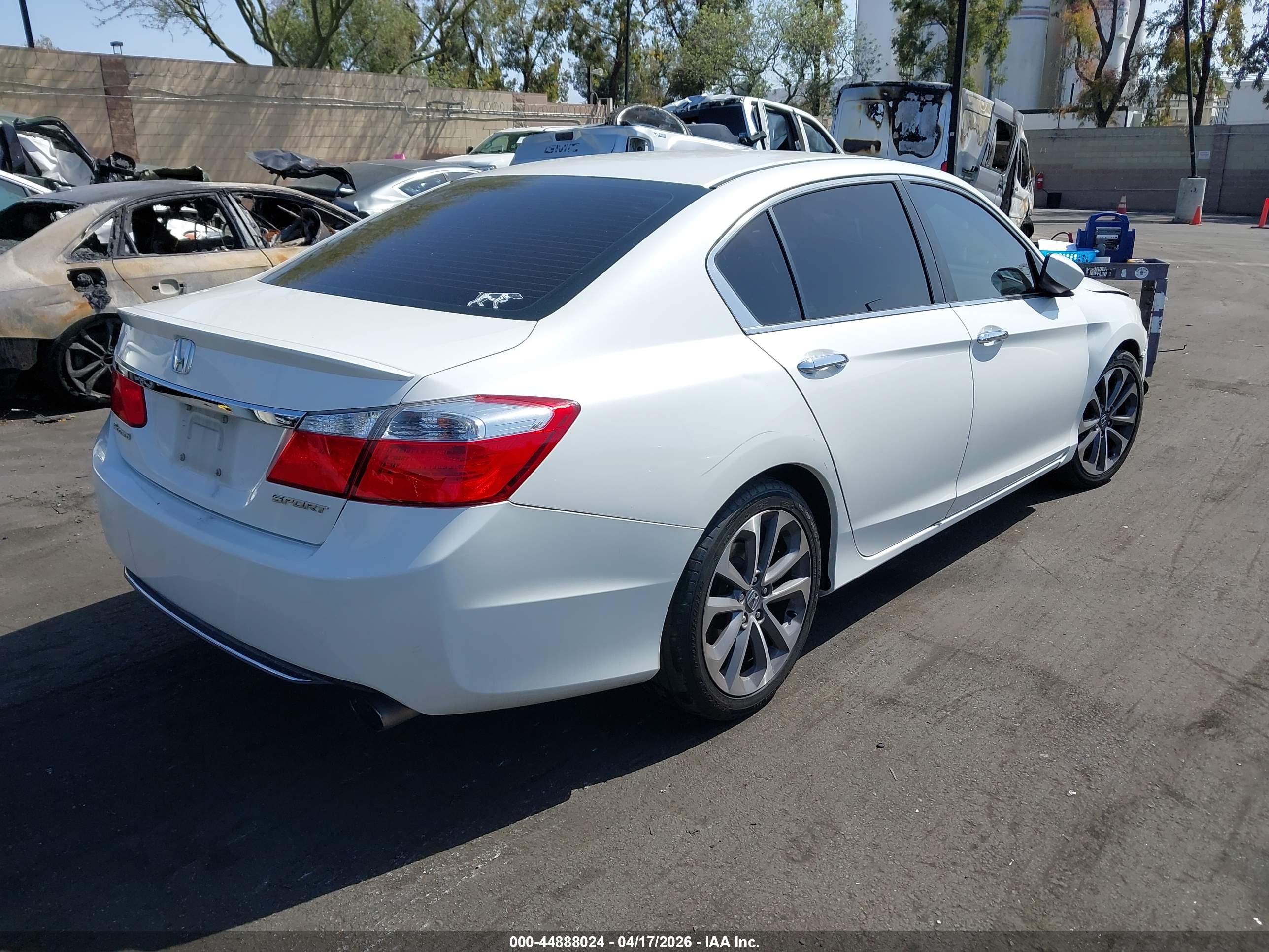 HONDA ACCORD image 4