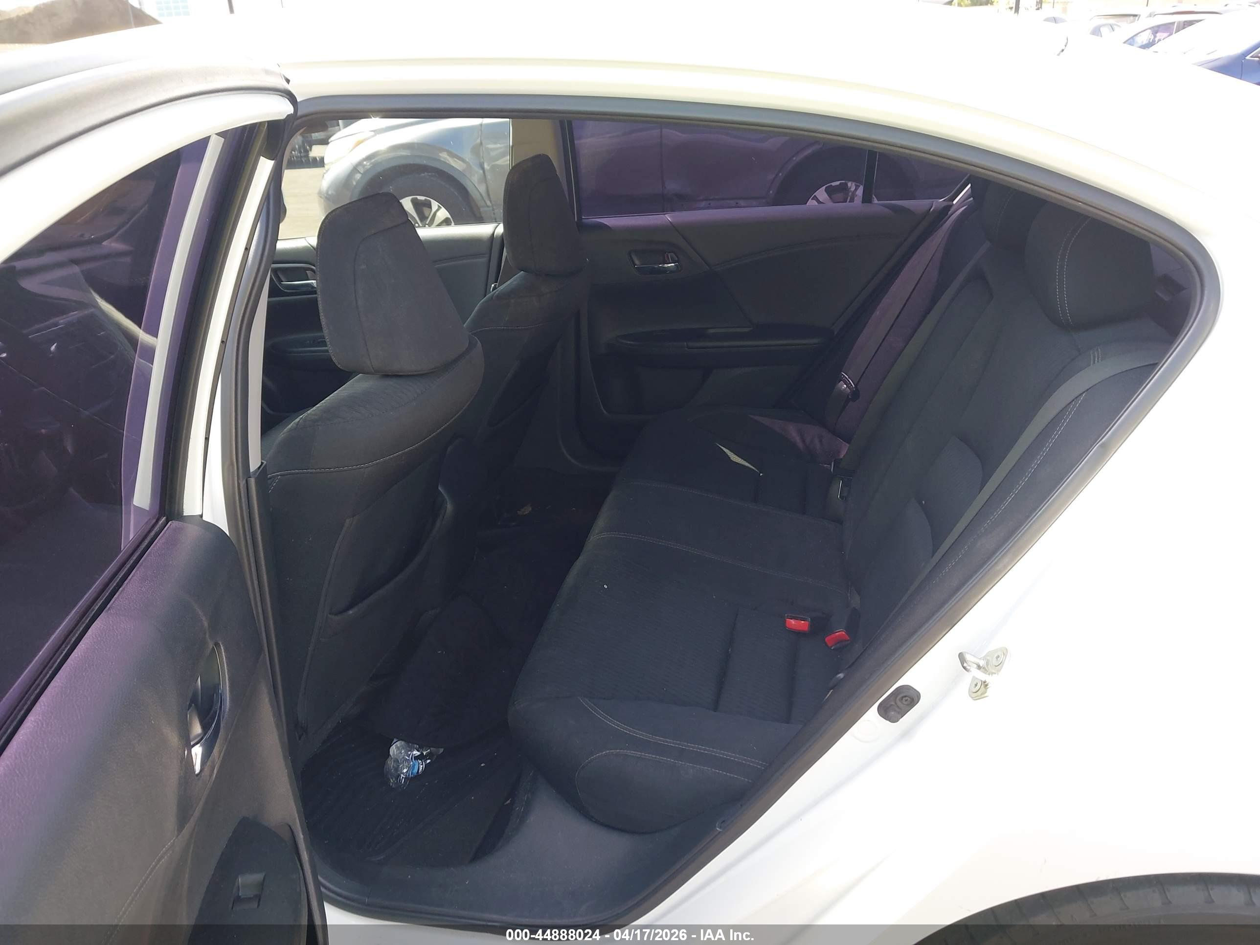 HONDA ACCORD image 8