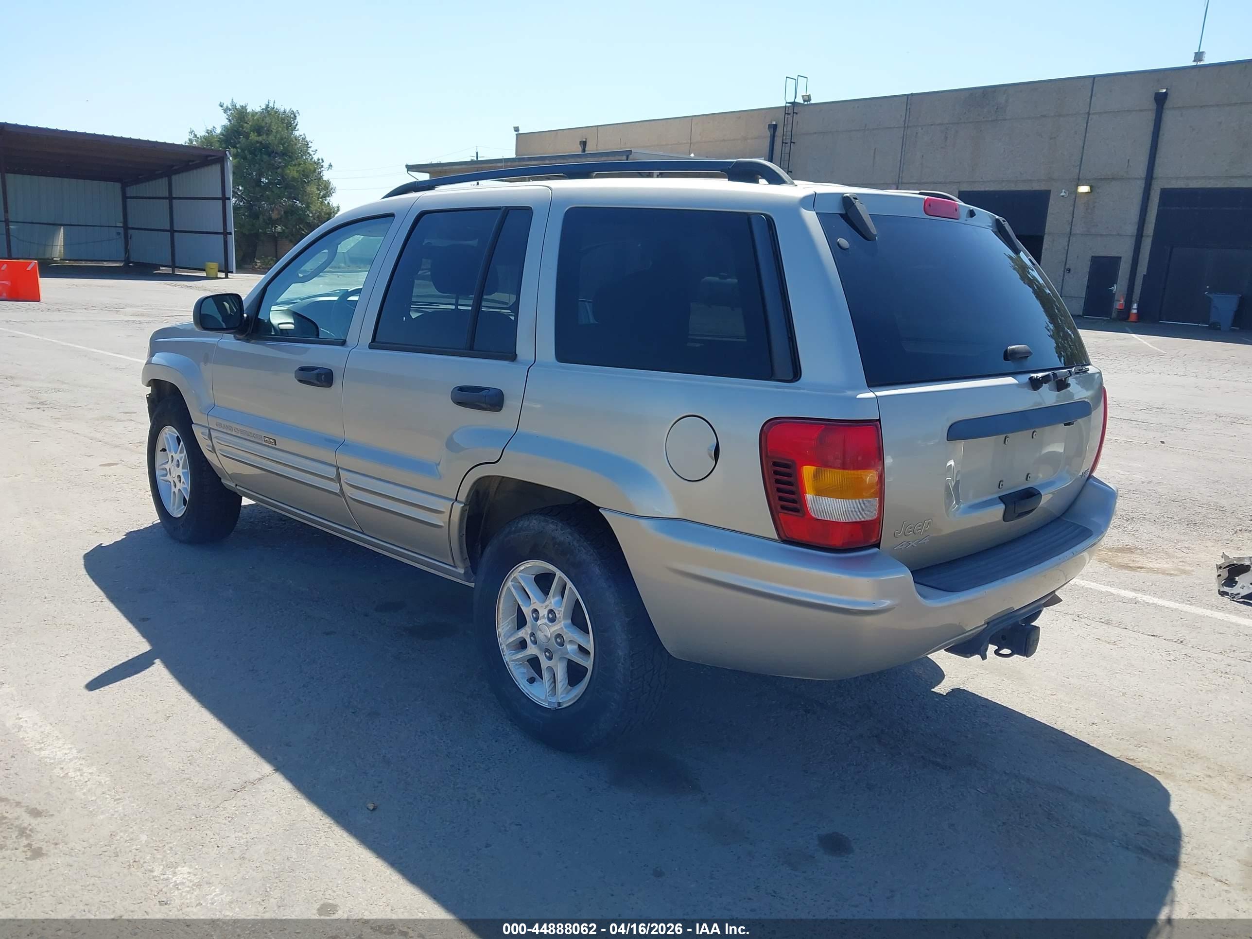 JEEP GRAND image 3