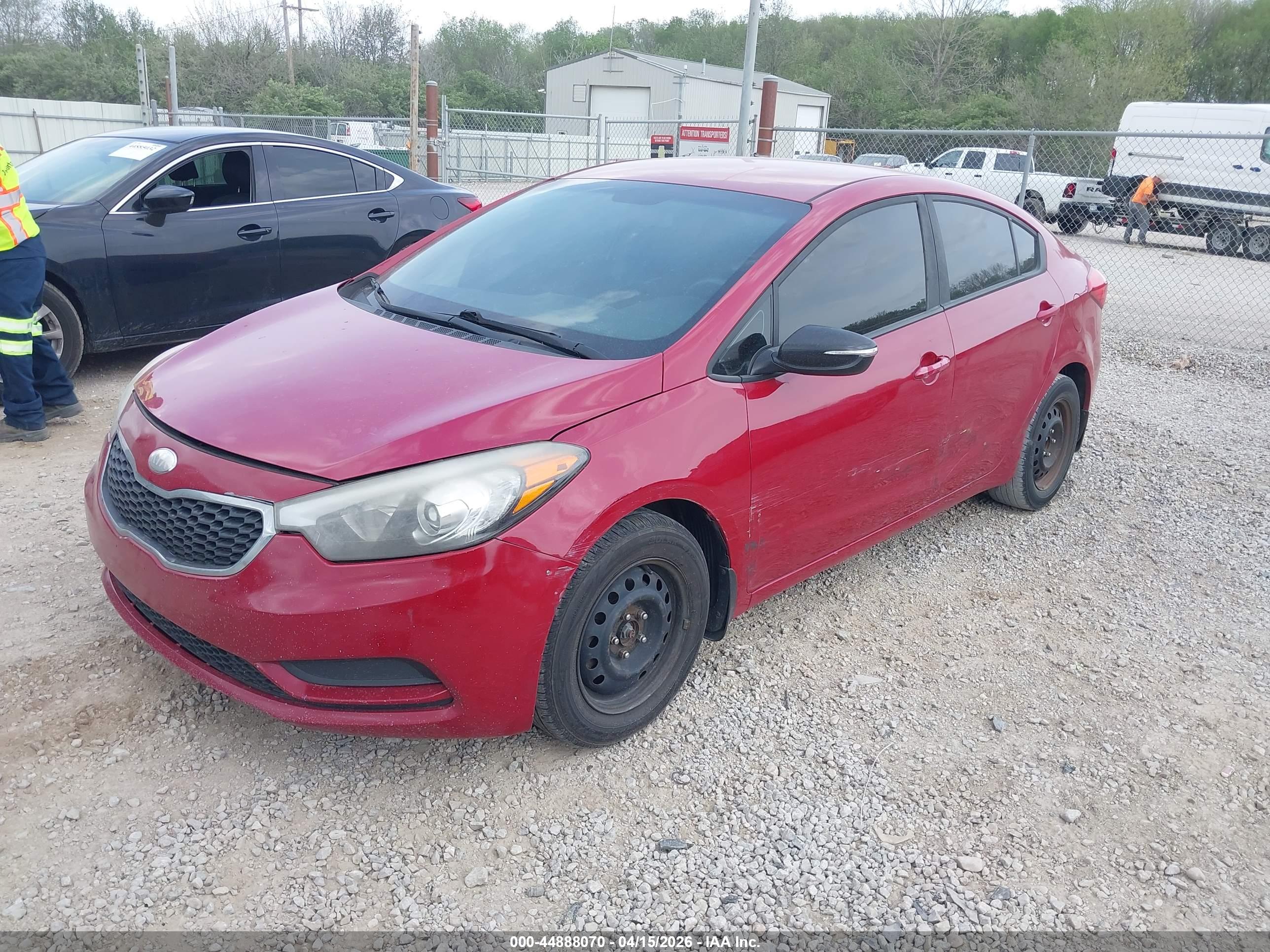 KIA FORTE image 2