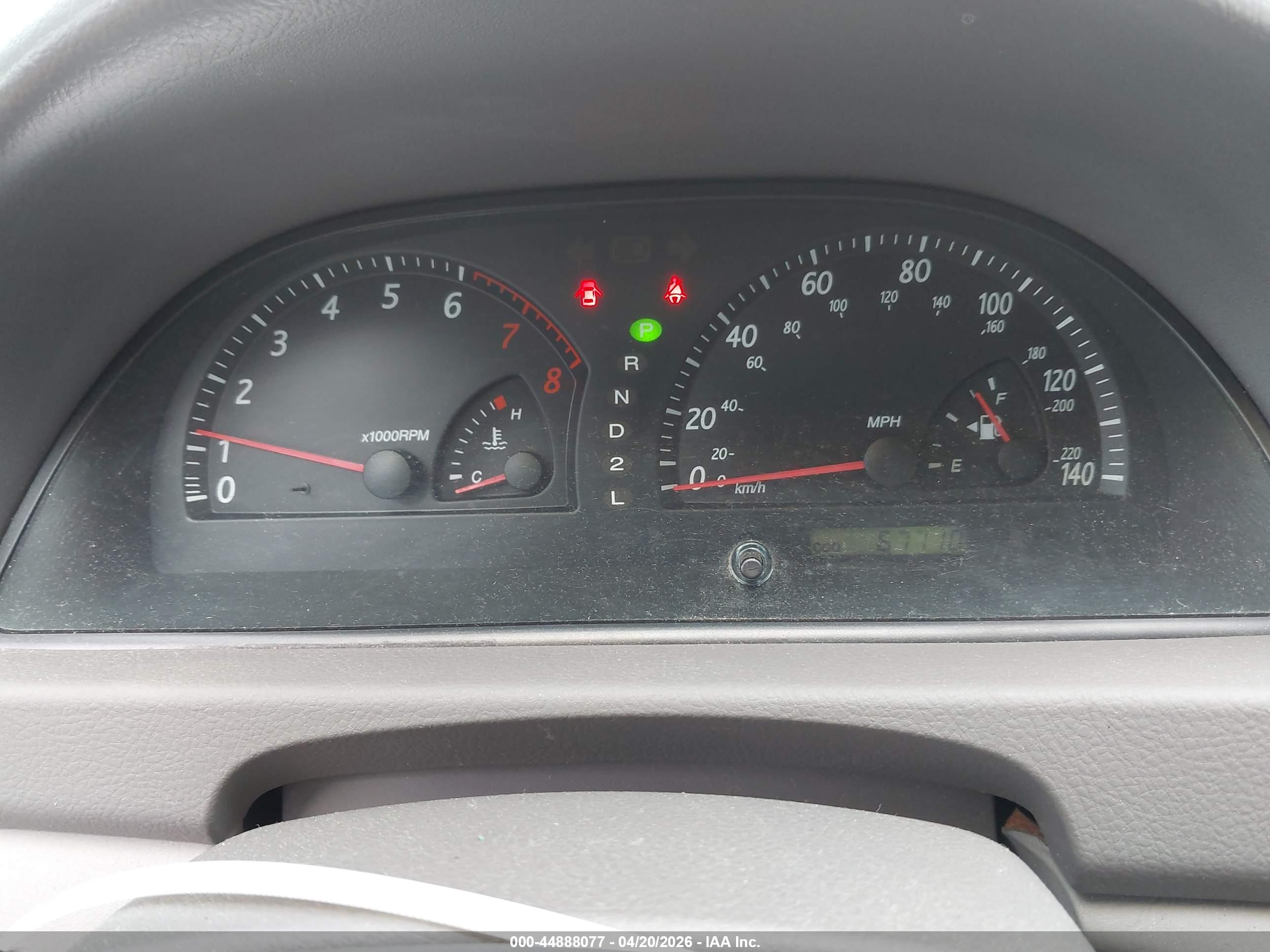 TOYOTA CAMRY image 7