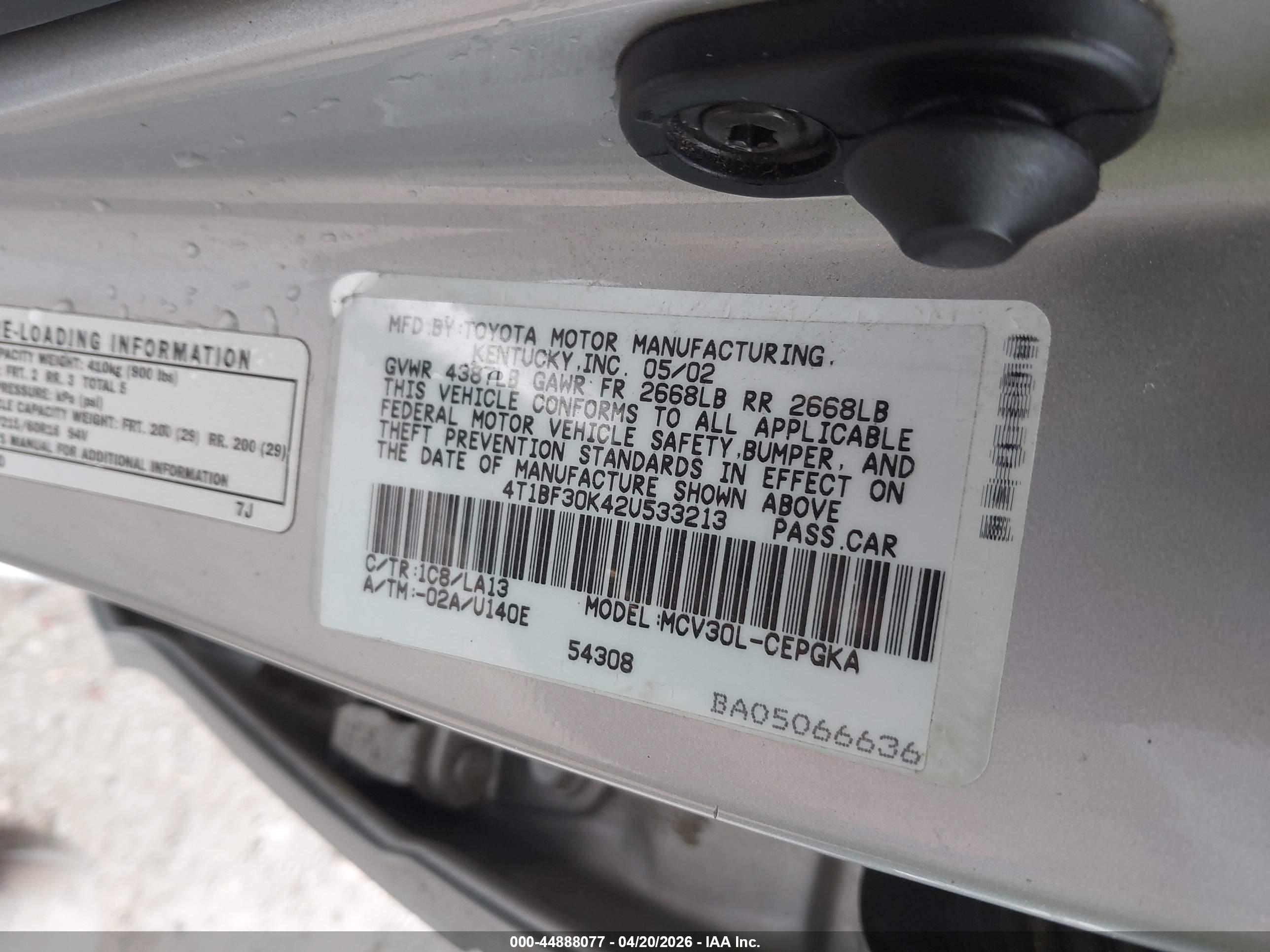 TOYOTA CAMRY image 9