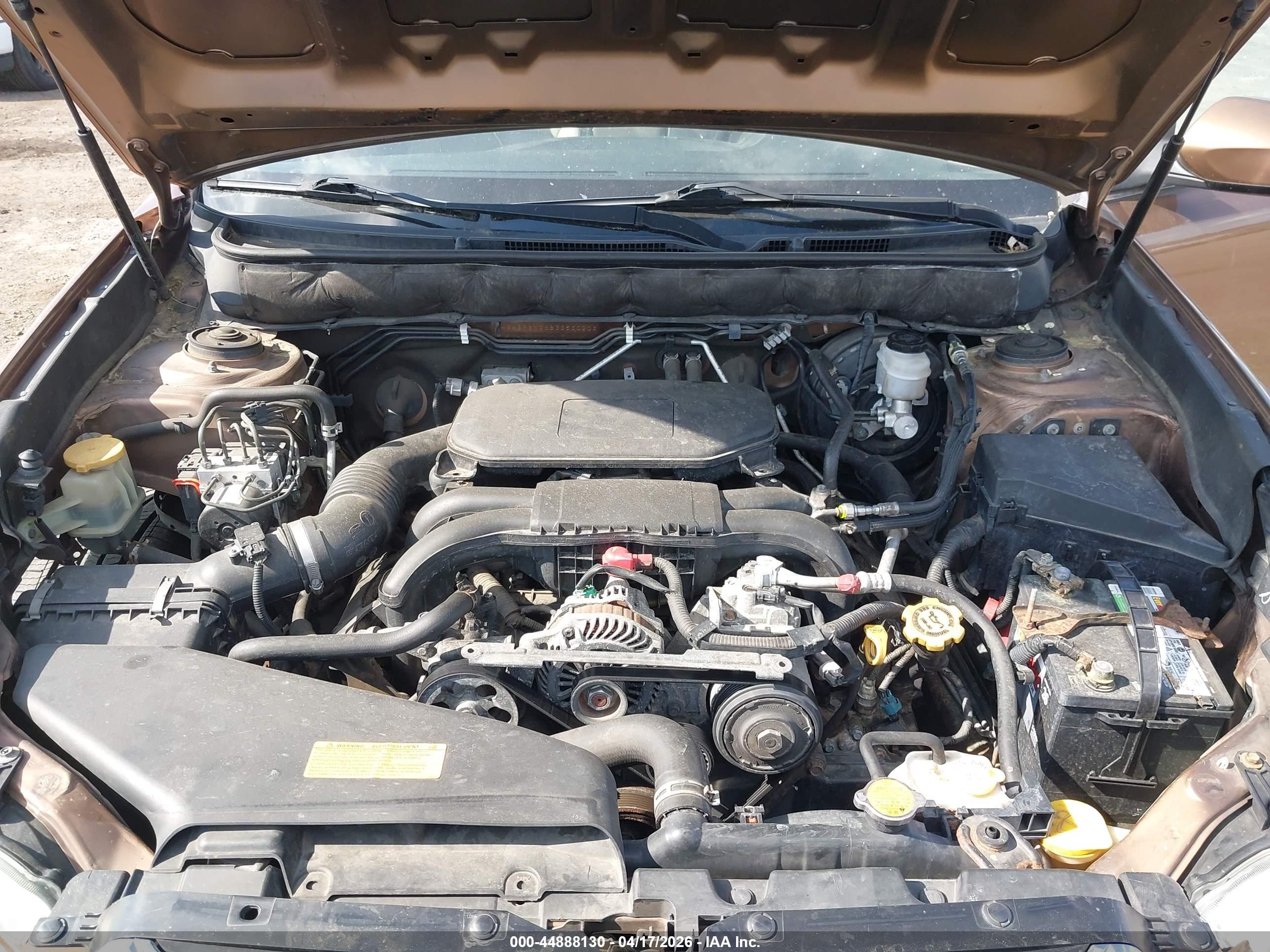 SUBARU OUTBACK image 10