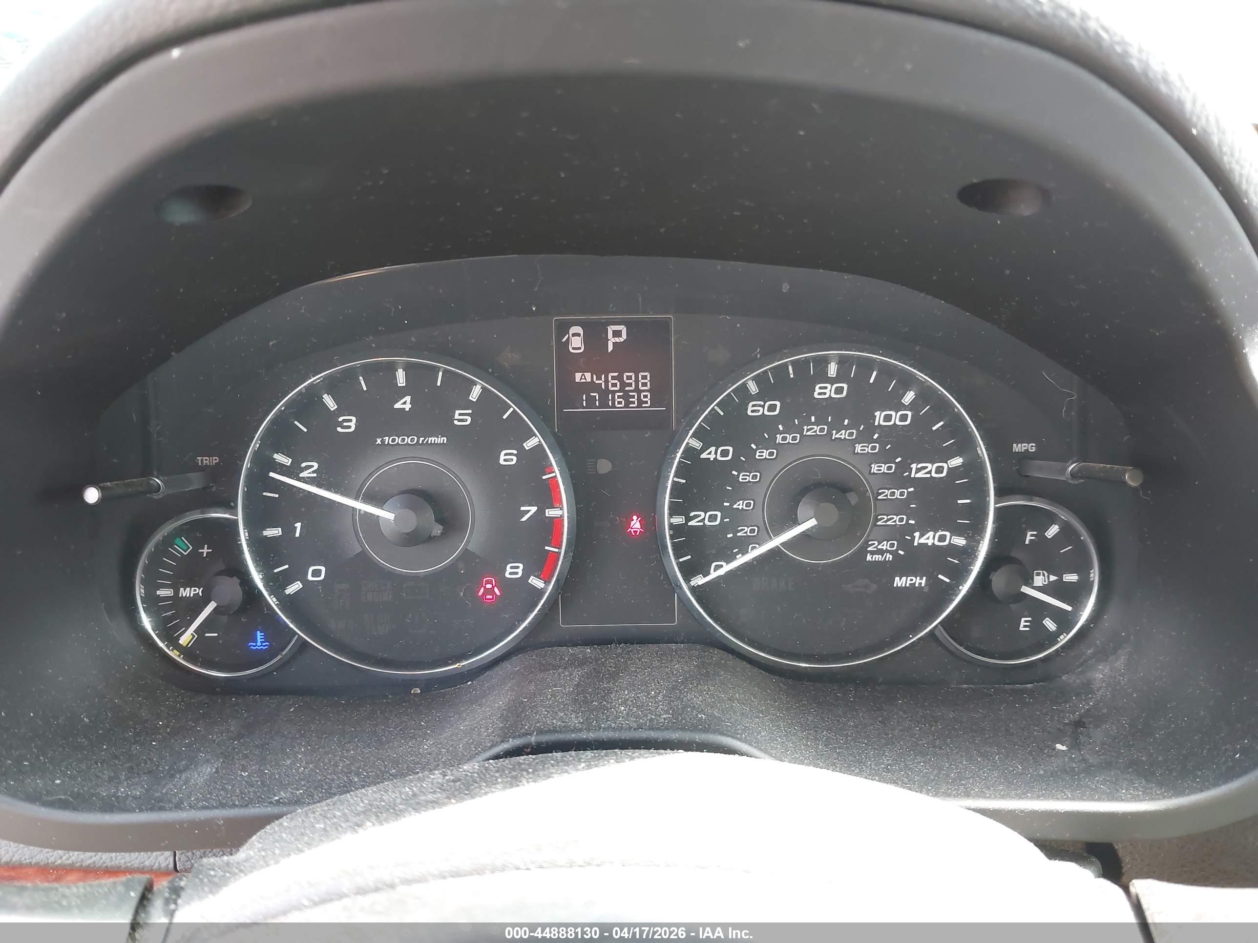 SUBARU OUTBACK image 7