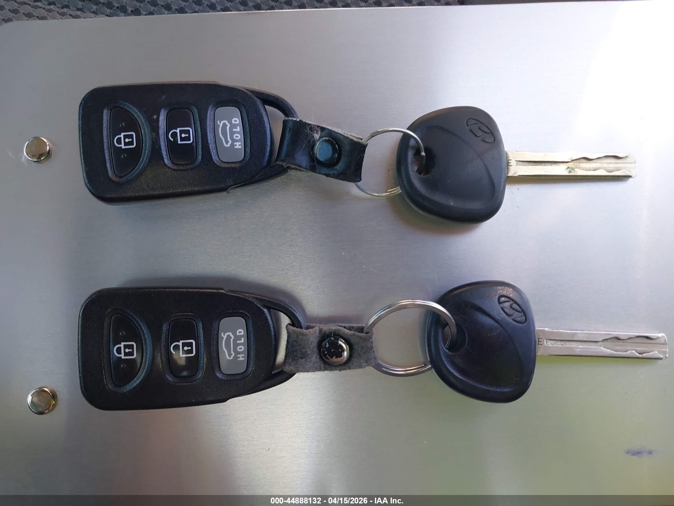 HYUNDAI SONATA image 11