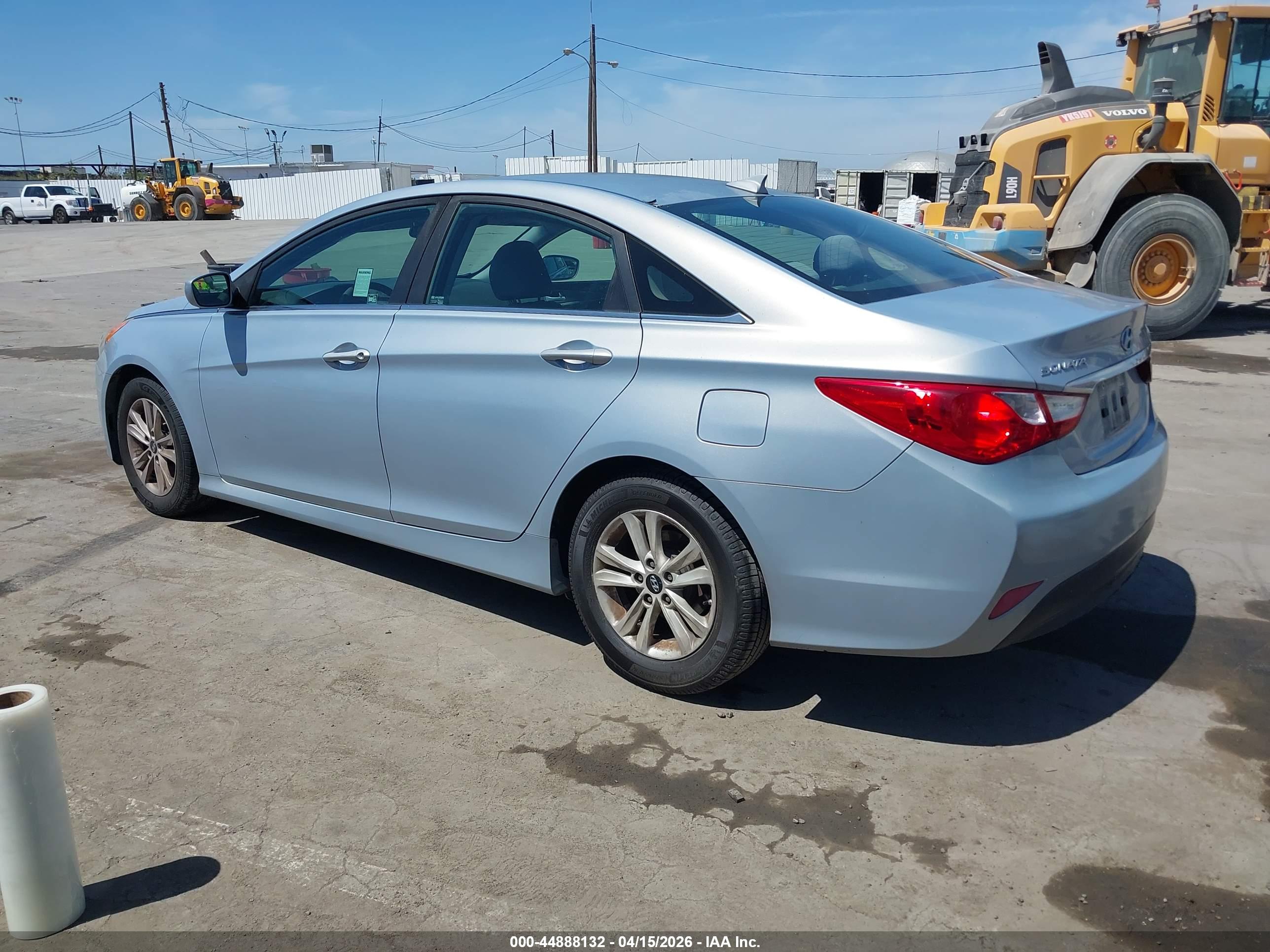HYUNDAI SONATA image 3