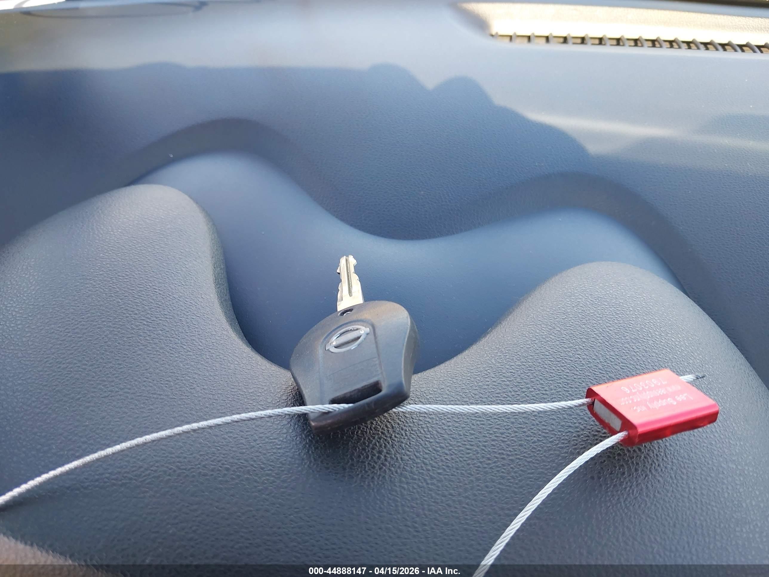 NISSAN JUKE image 11