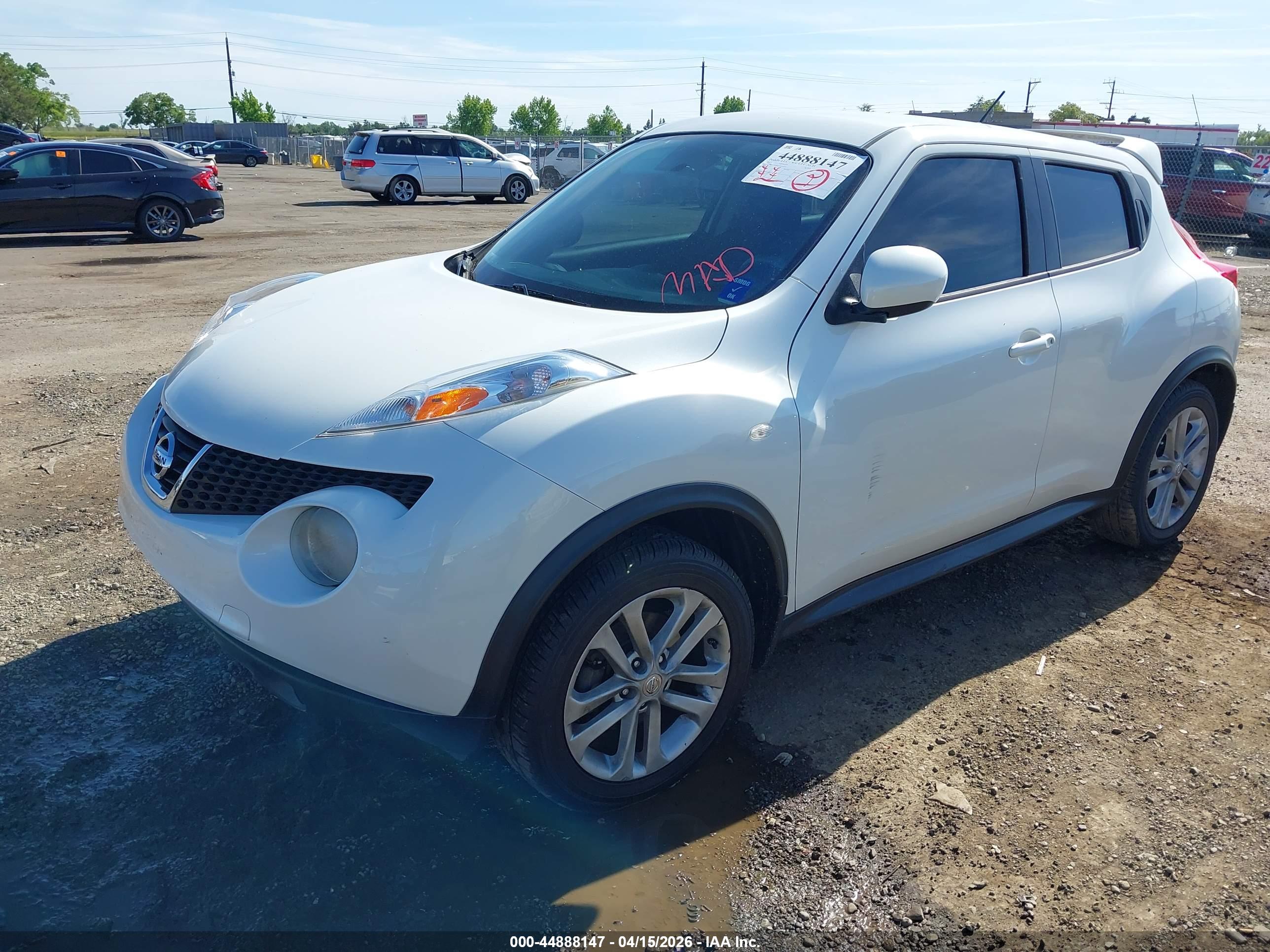 NISSAN JUKE image 2