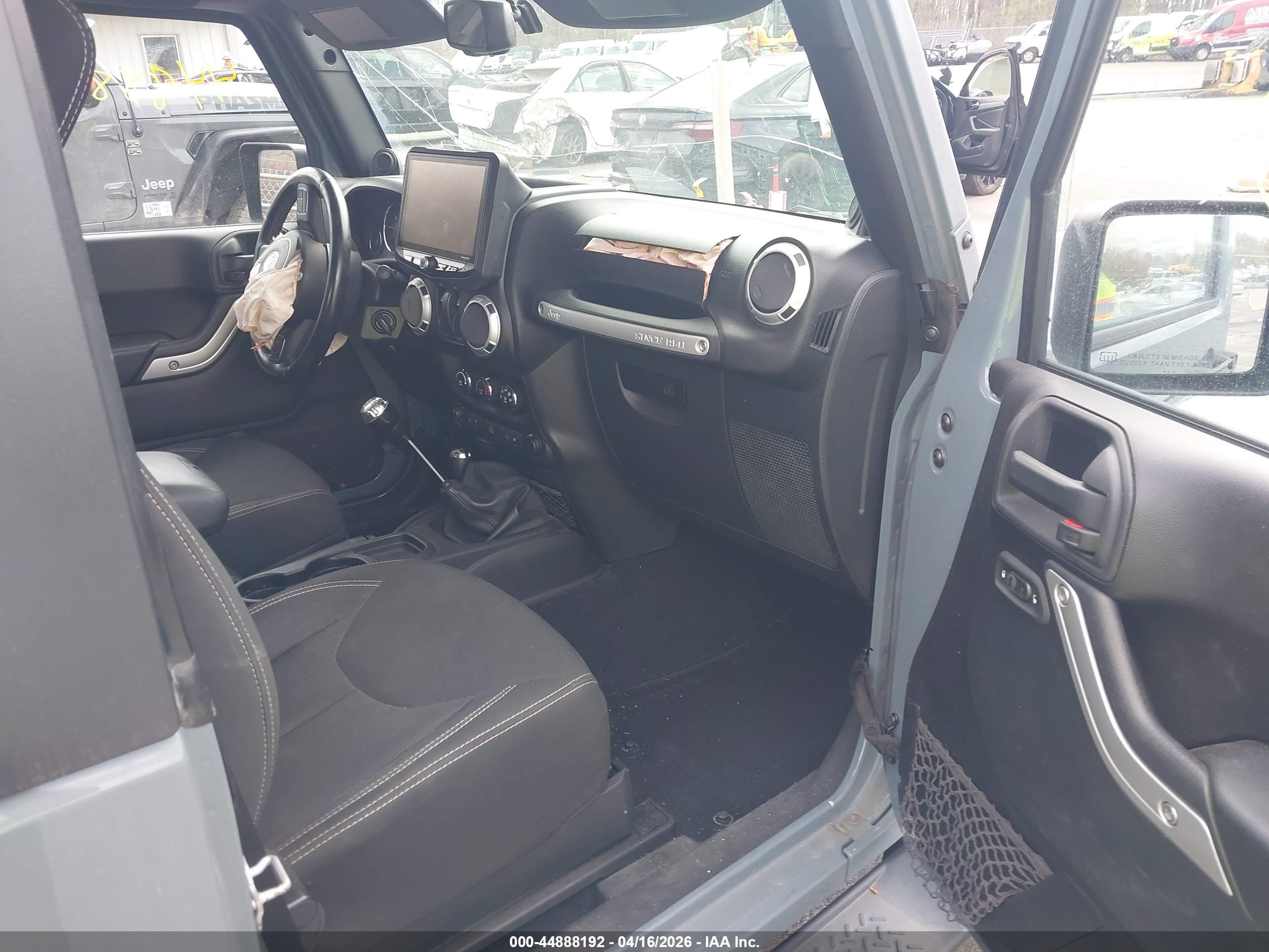 JEEP WRANGLER image 5