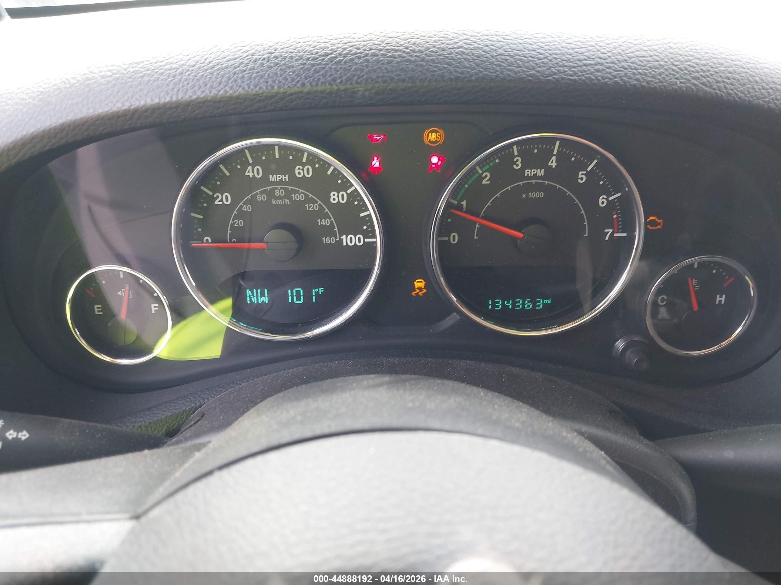 JEEP WRANGLER image 7