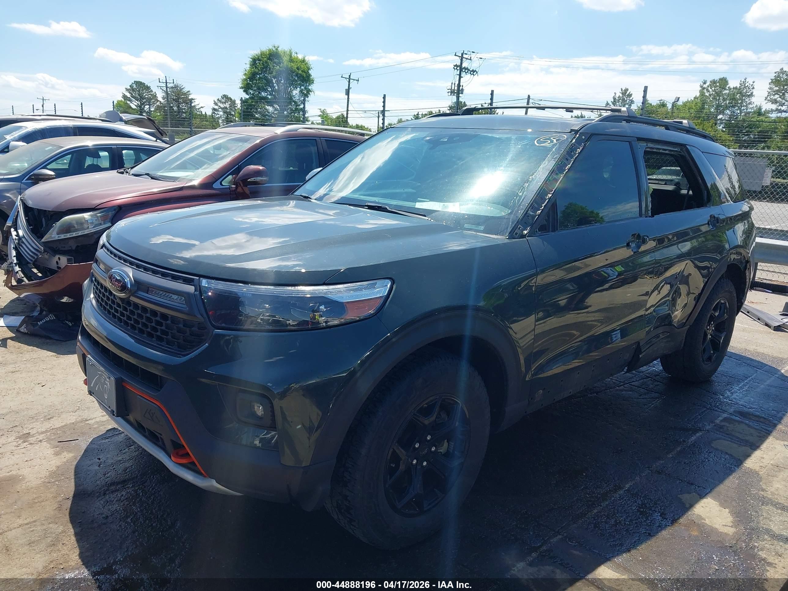 FORD EXPLORER image 2