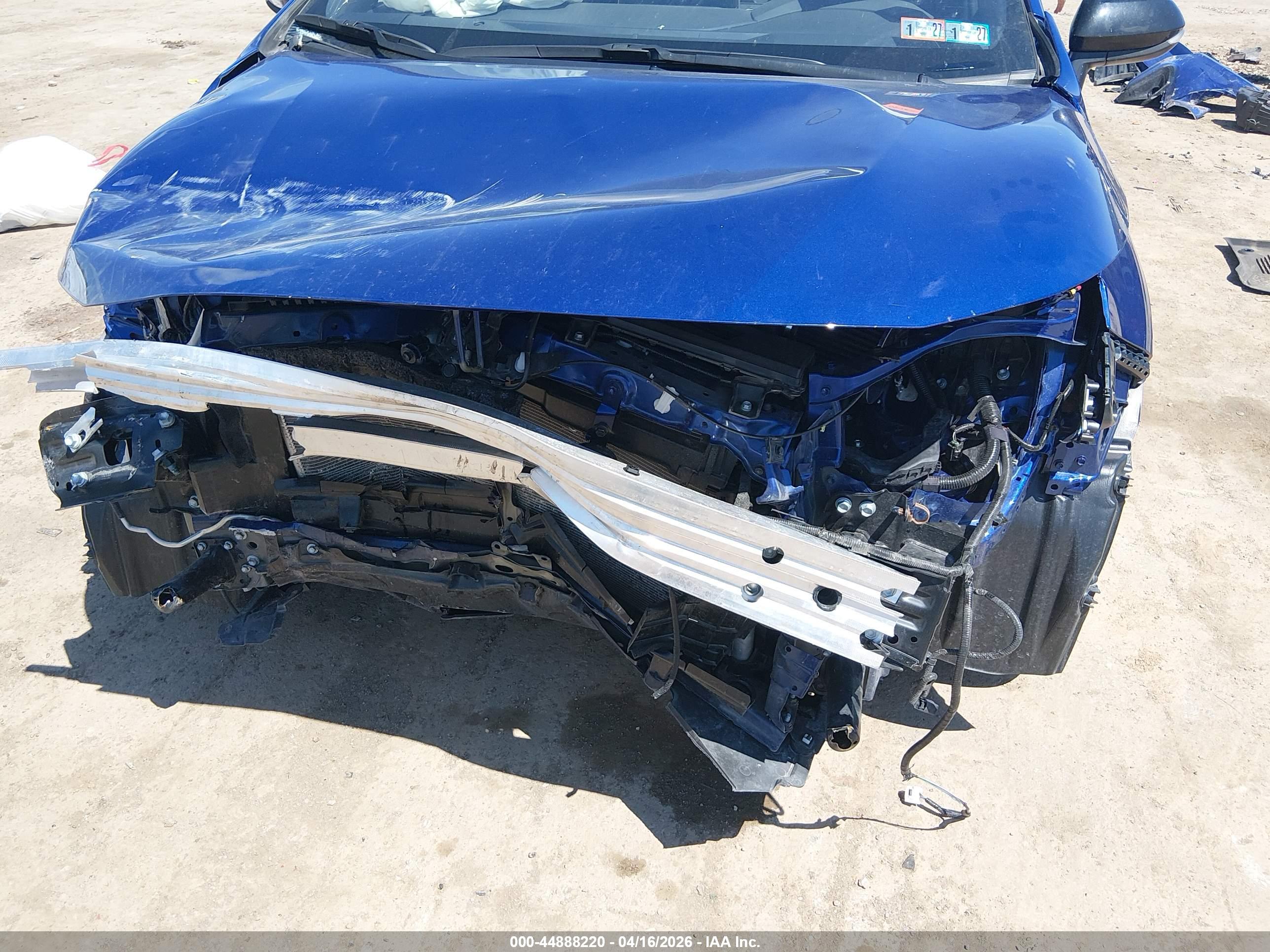 TOYOTA COROLLA image 6