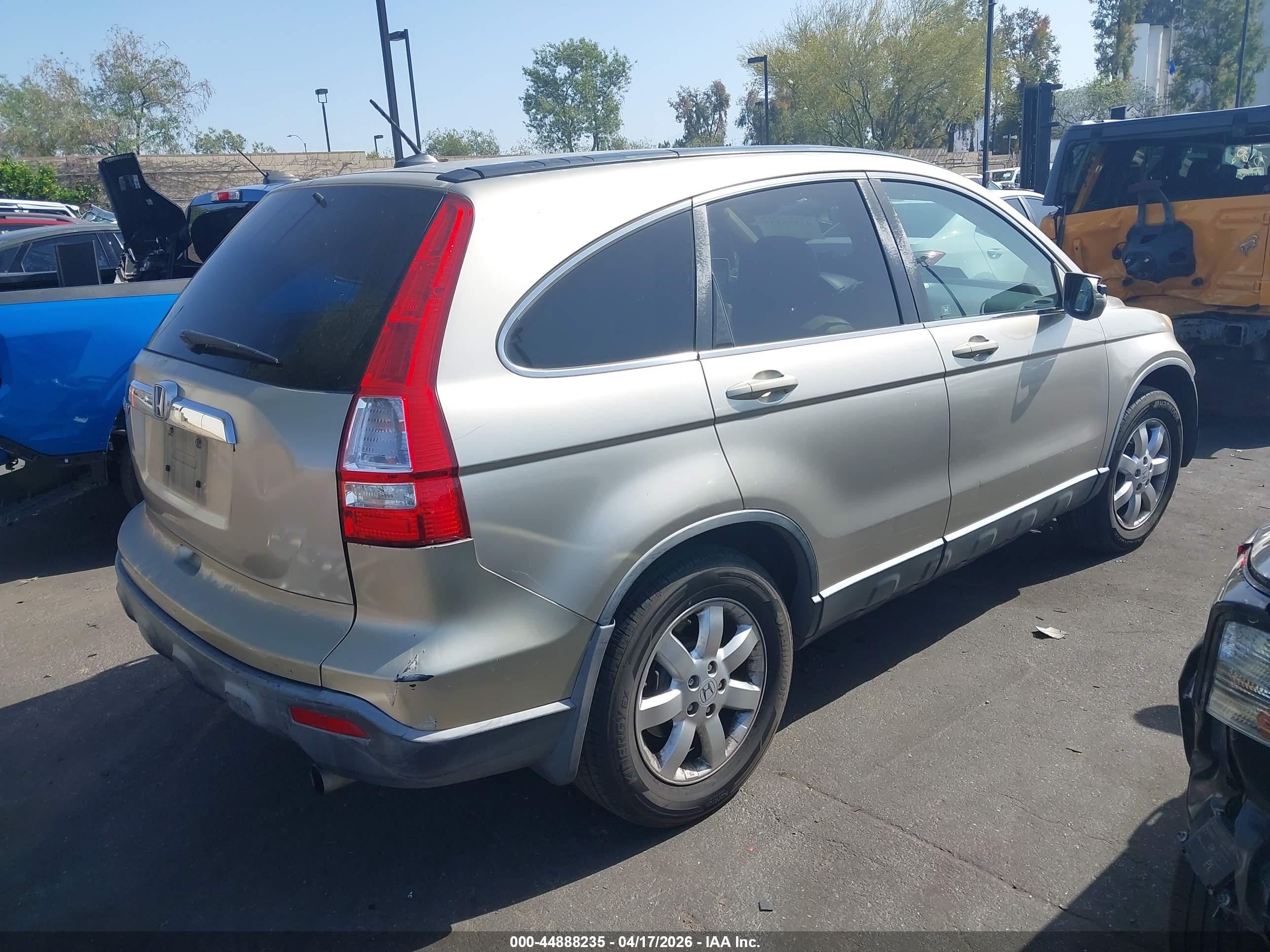 HONDA CR-V image 4
